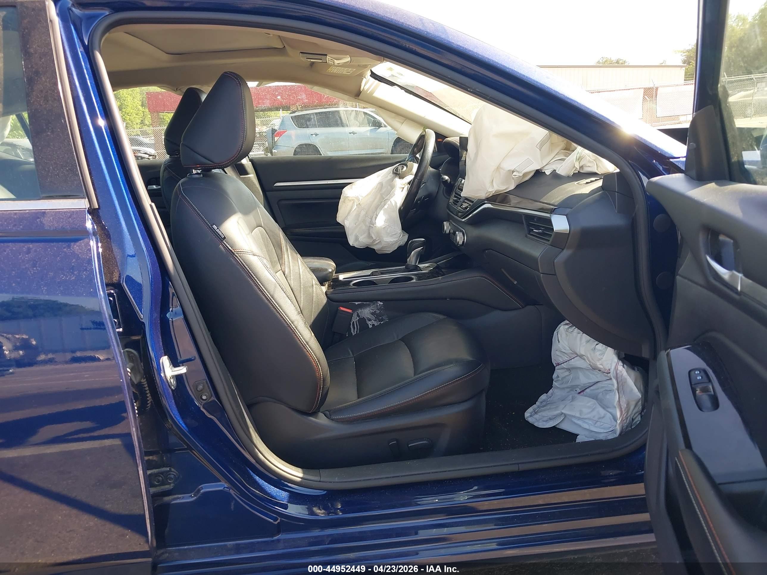 NISSAN ALTIMA image 5