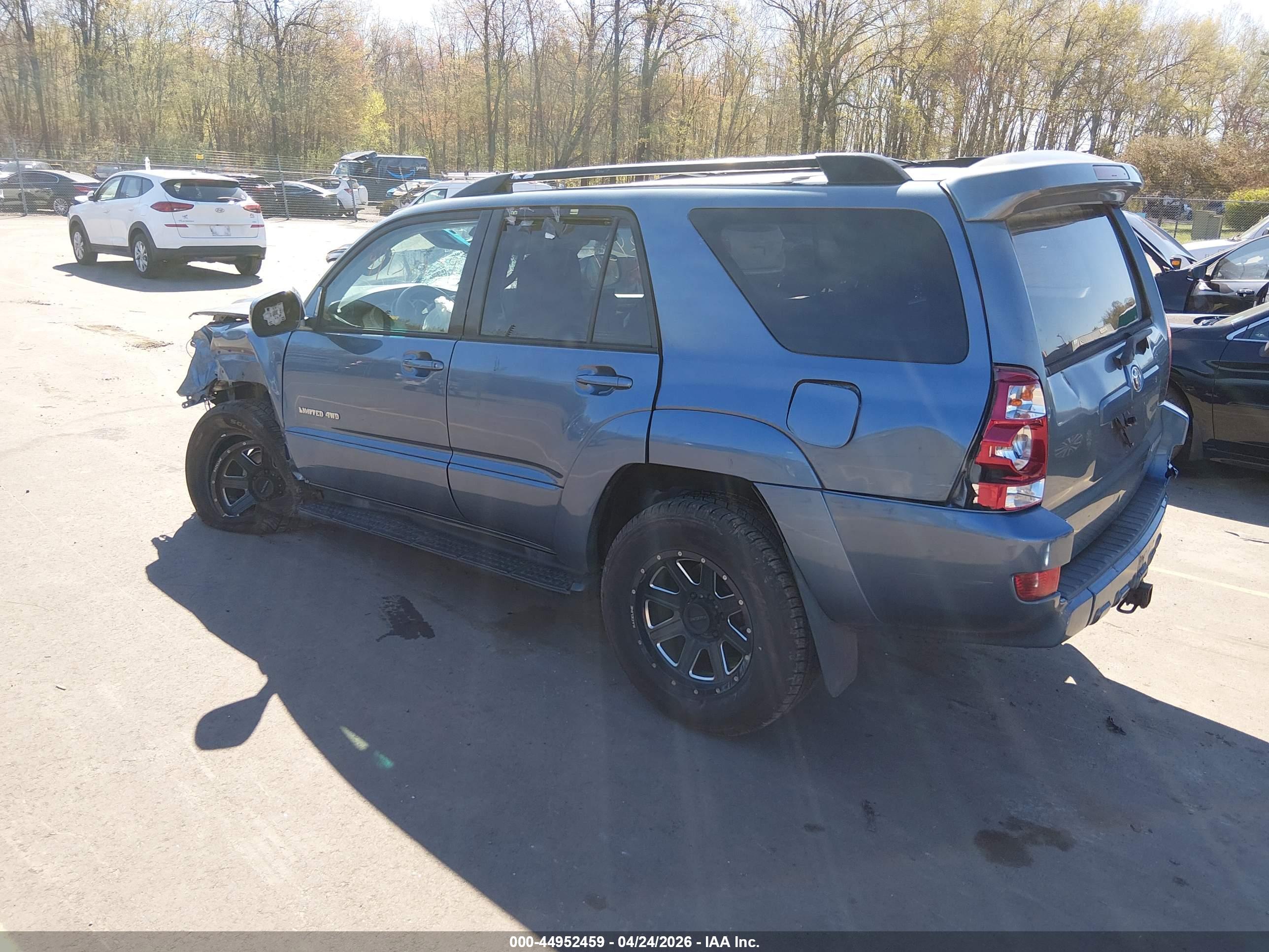 TOYOTA 4RUNNER image 3