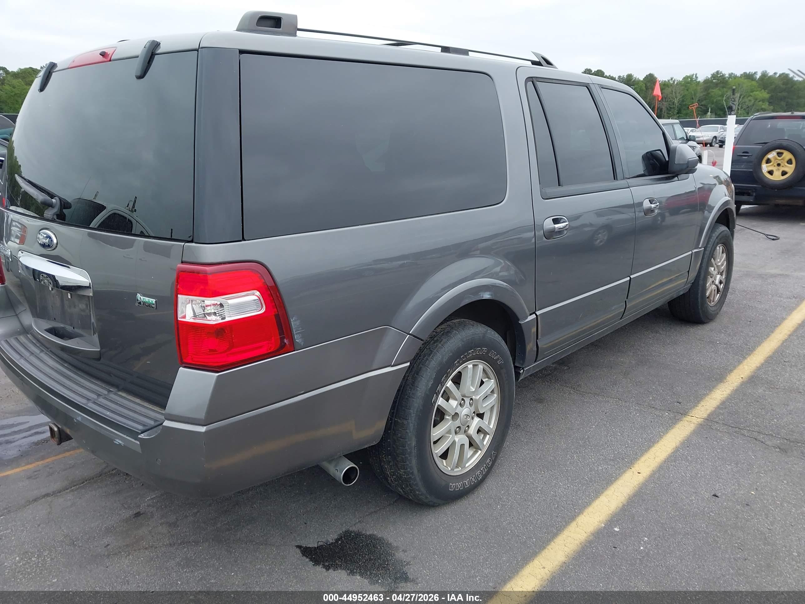 FORD EXPEDITION image 4