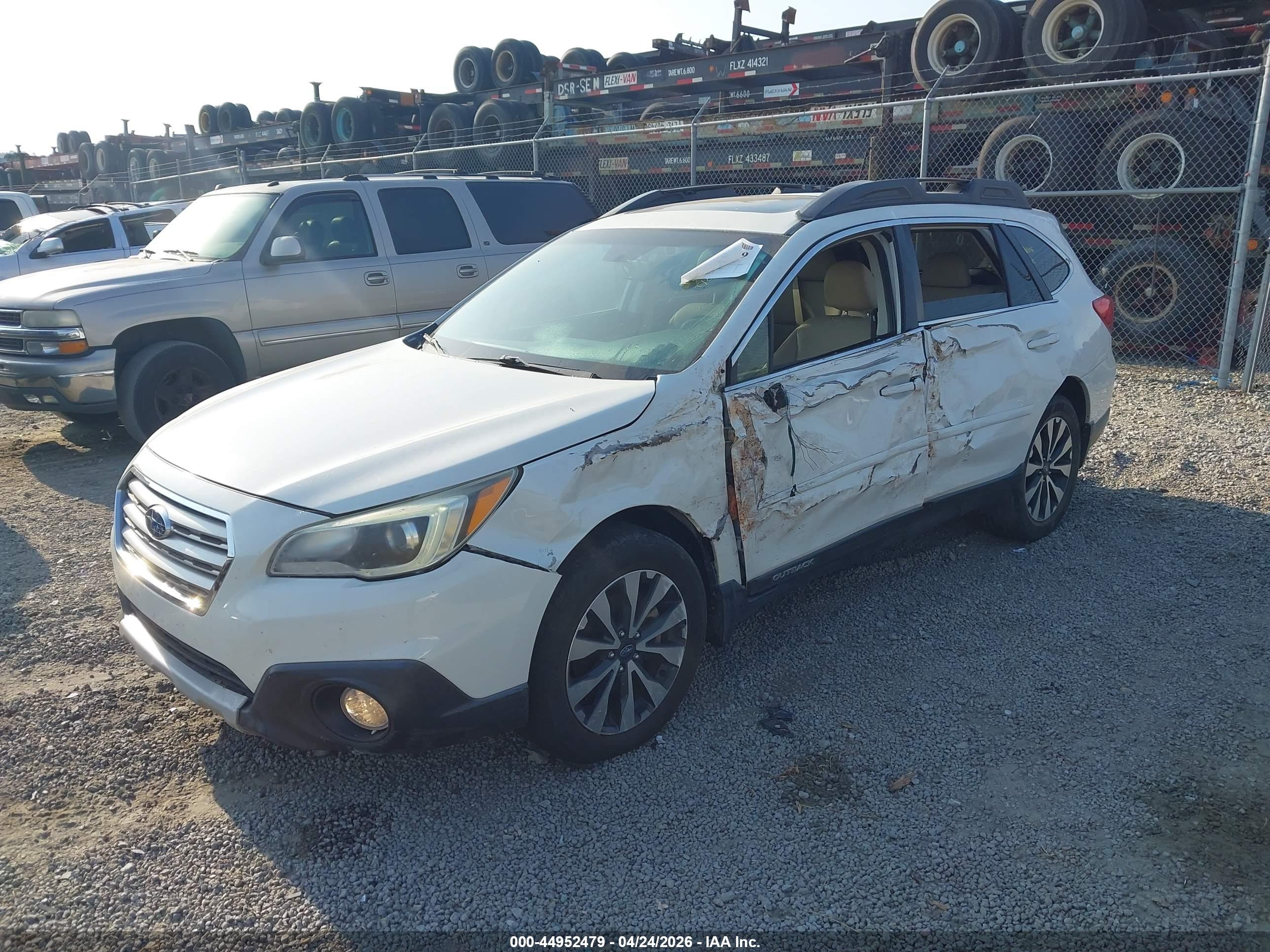 SUBARU OUTBACK image 2
