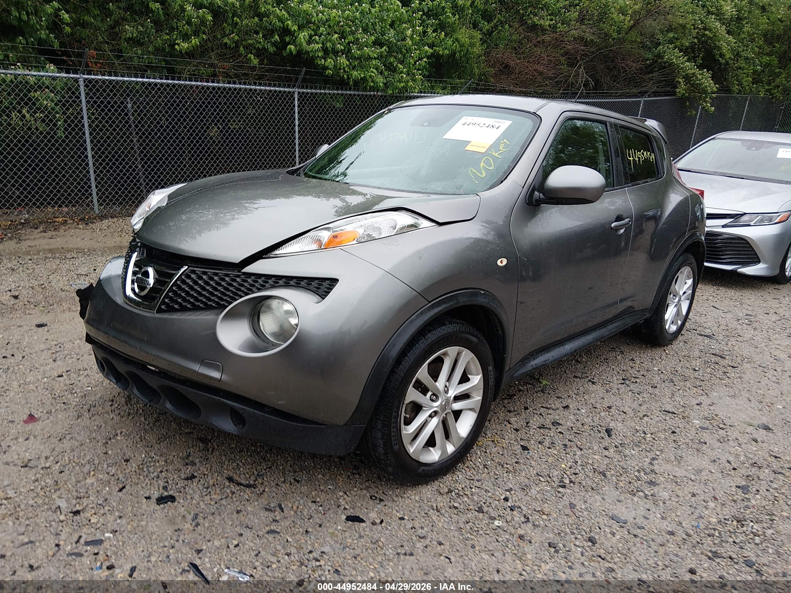 NISSAN JUKE image 2