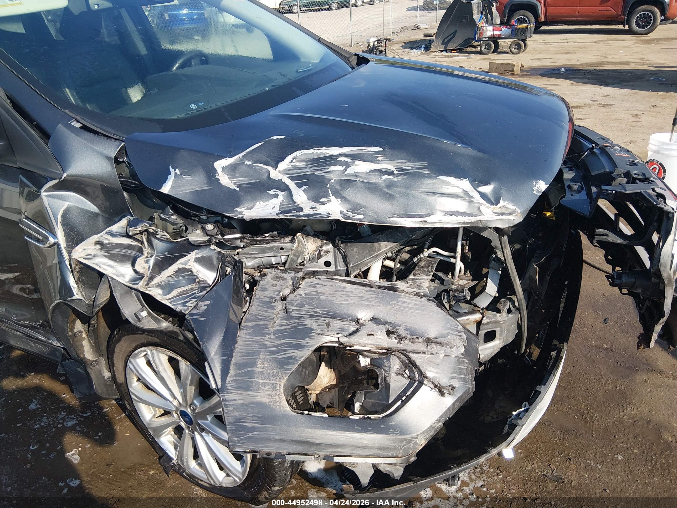 FORD ESCAPE image 6