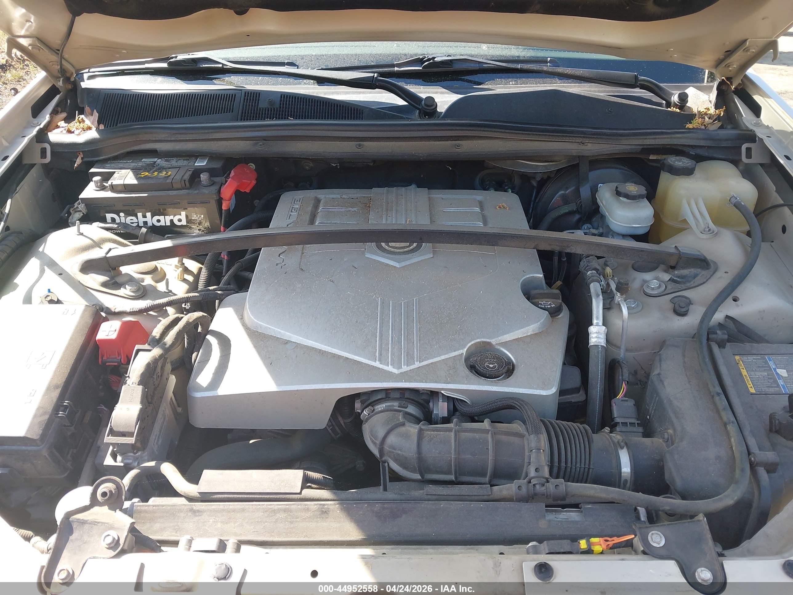 CADILLAC SRX image 10