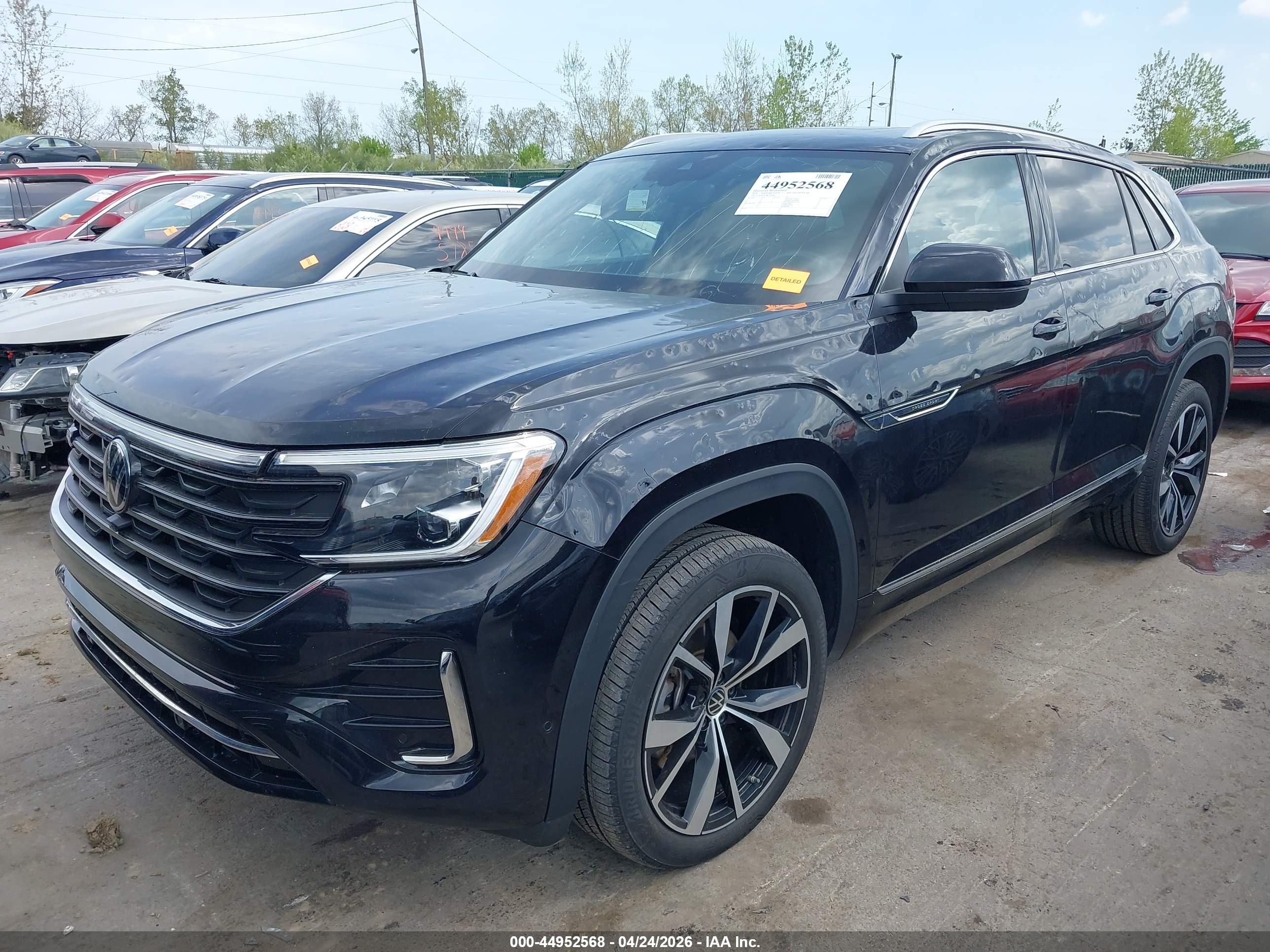 VOLKSWAGEN ATLAS image 2