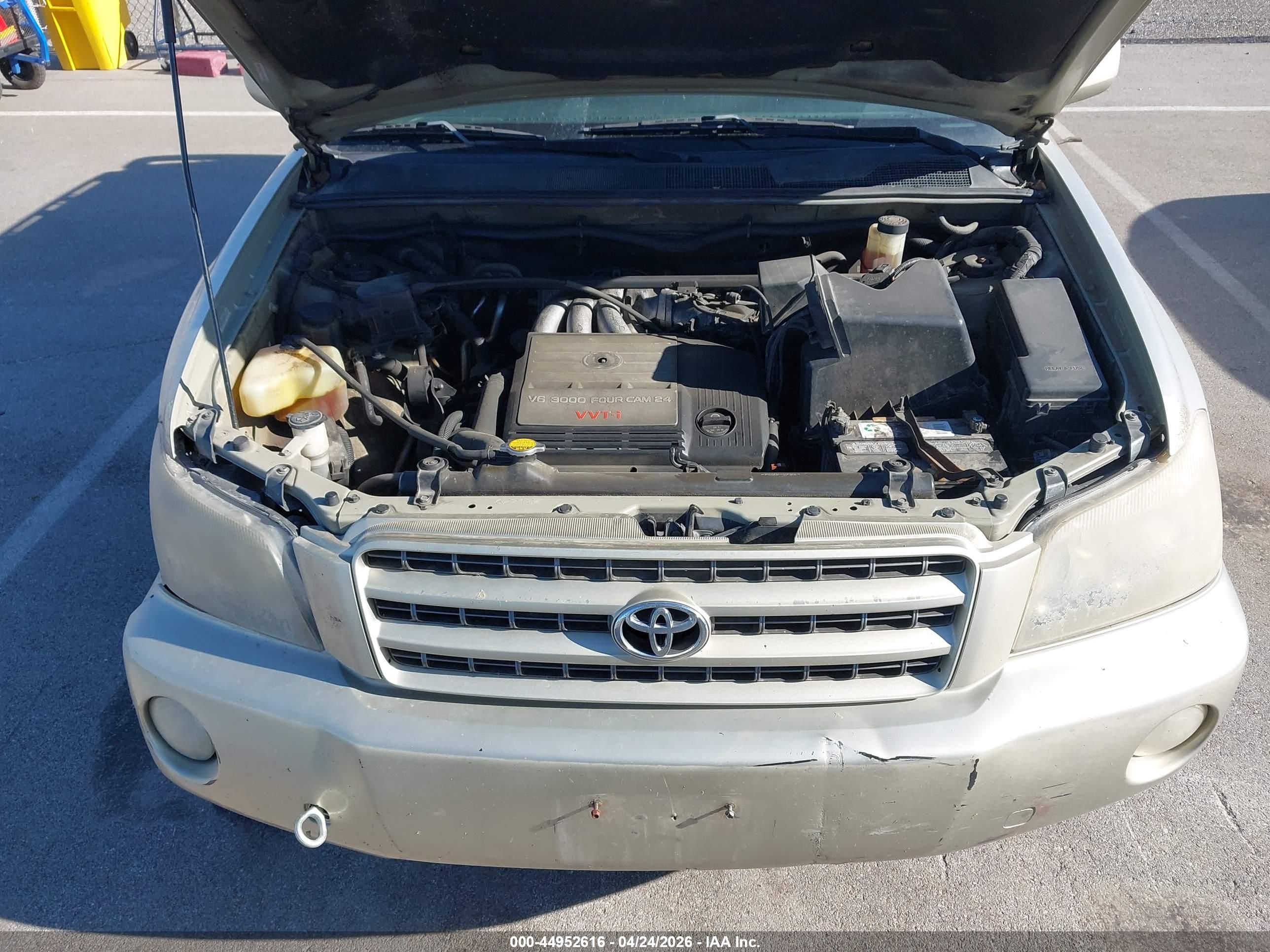 TOYOTA HIGHLANDER image 10