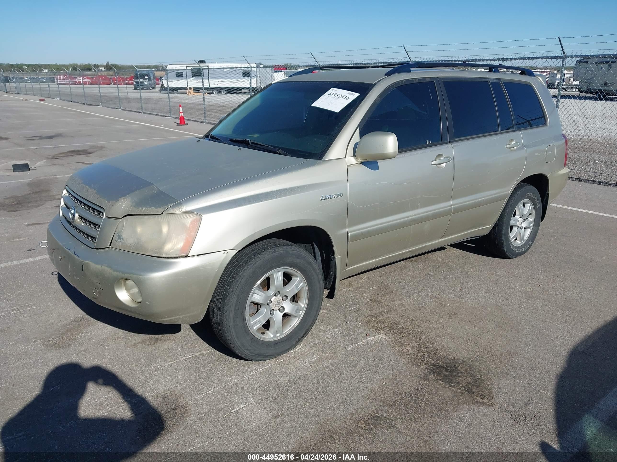 TOYOTA HIGHLANDER image 2