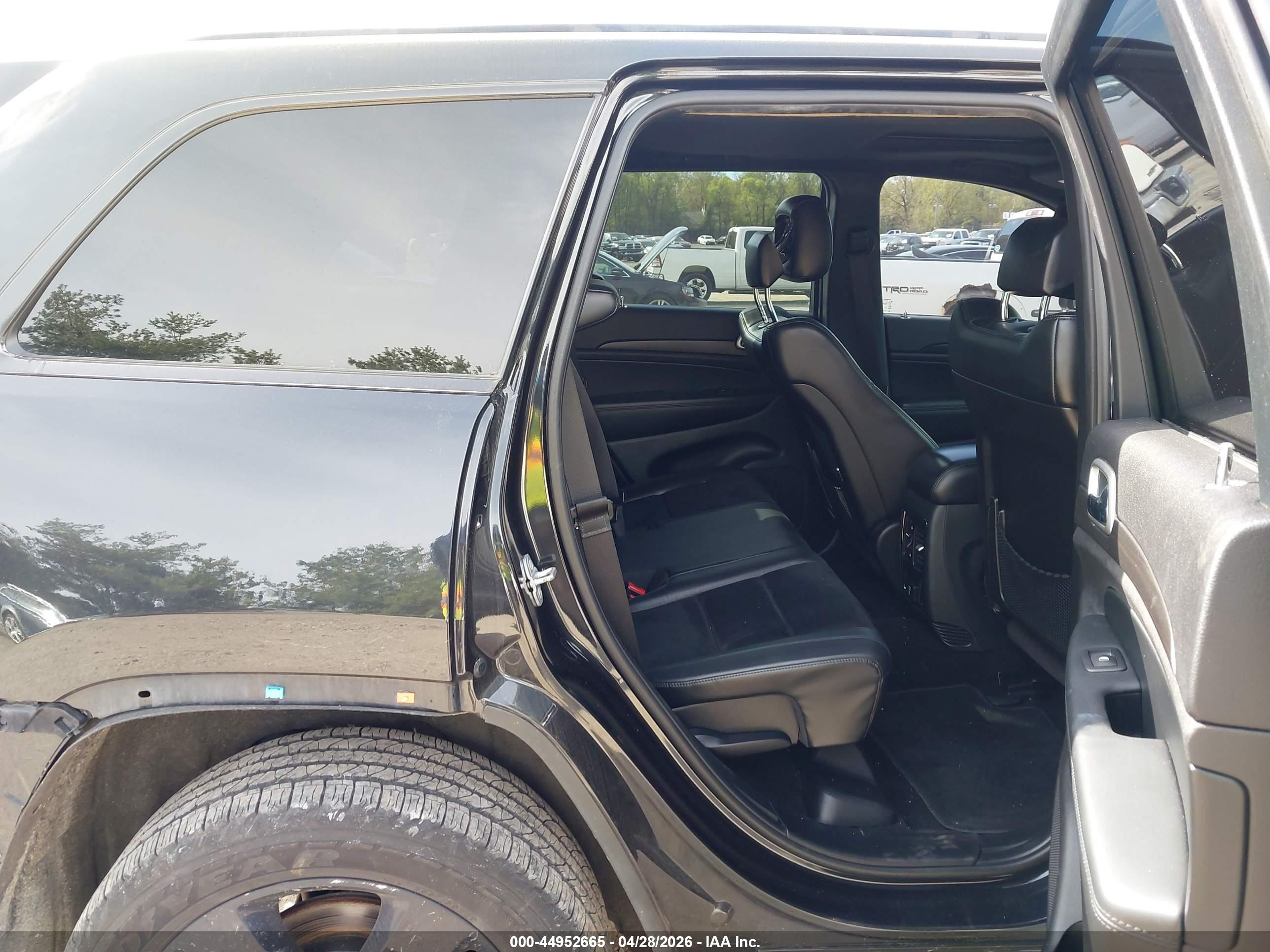 JEEP GRAND image 8