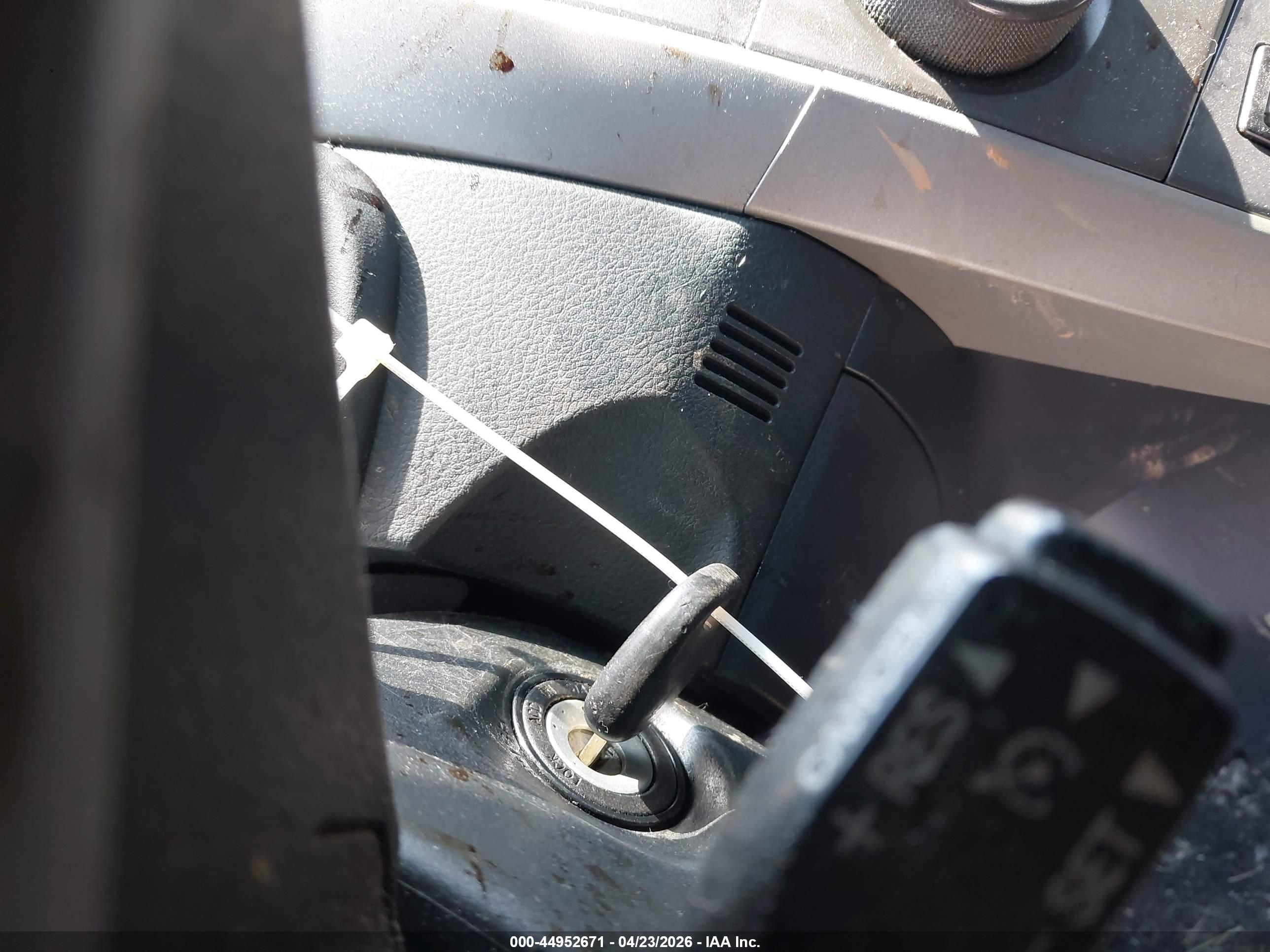 TOYOTA COROLLA image 11