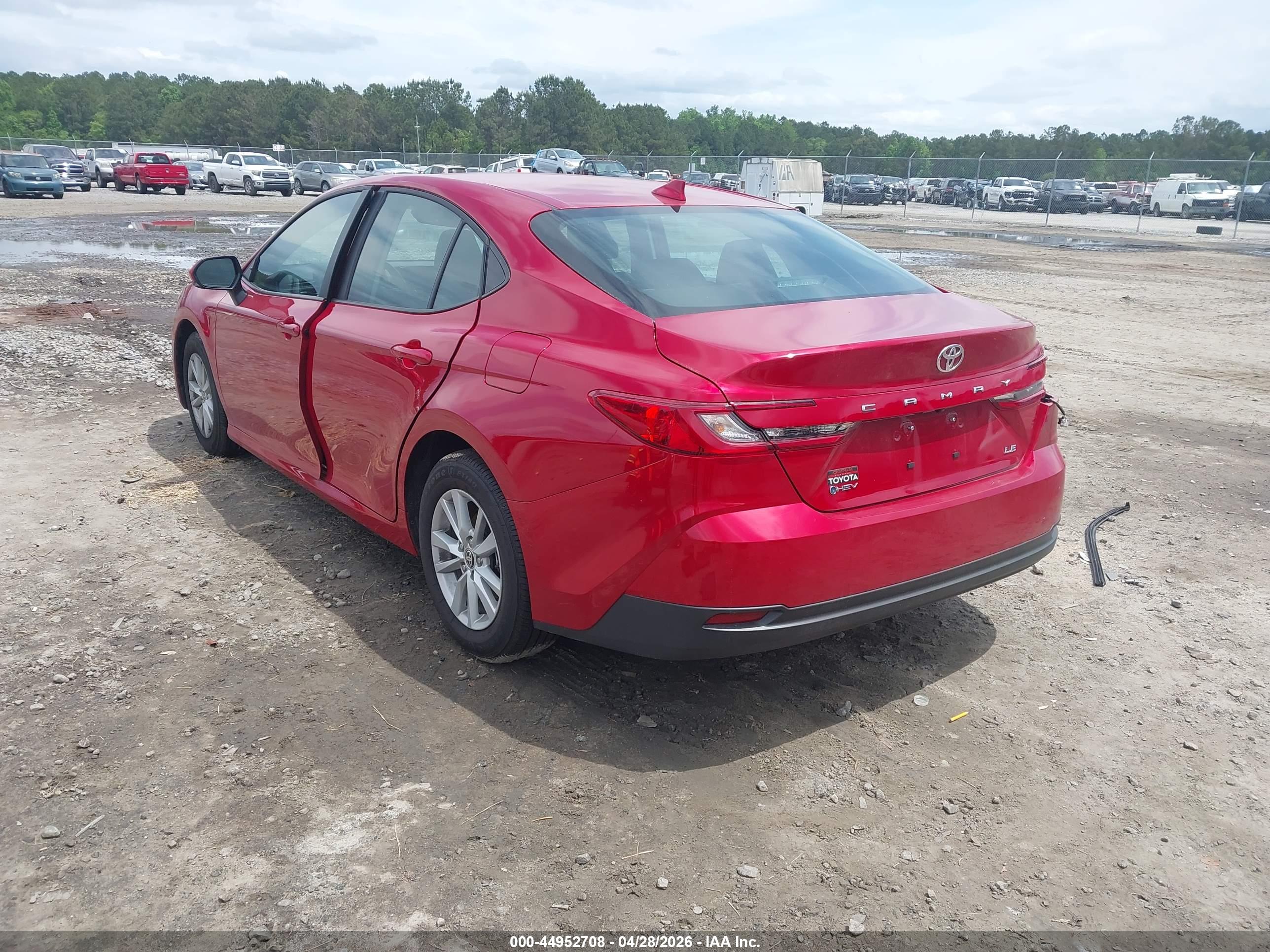 TOYOTA CAMRY image 3