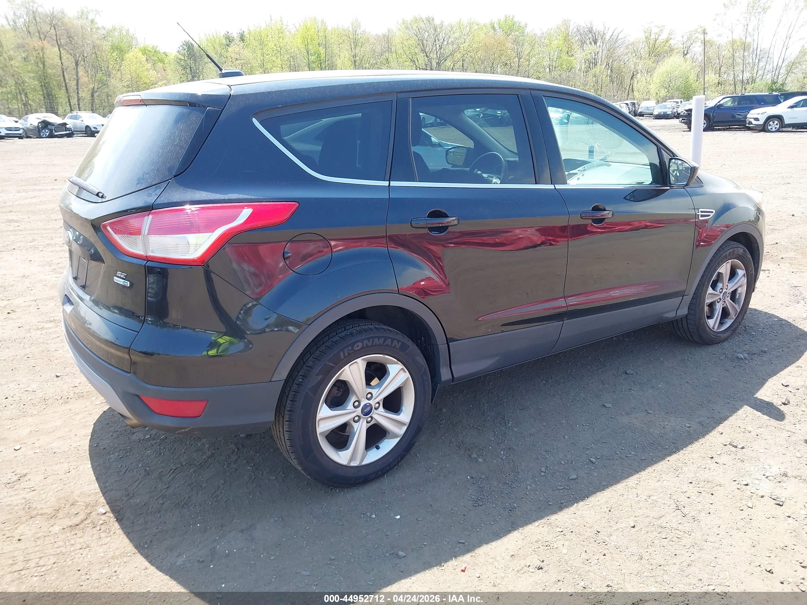FORD ESCAPE image 4
