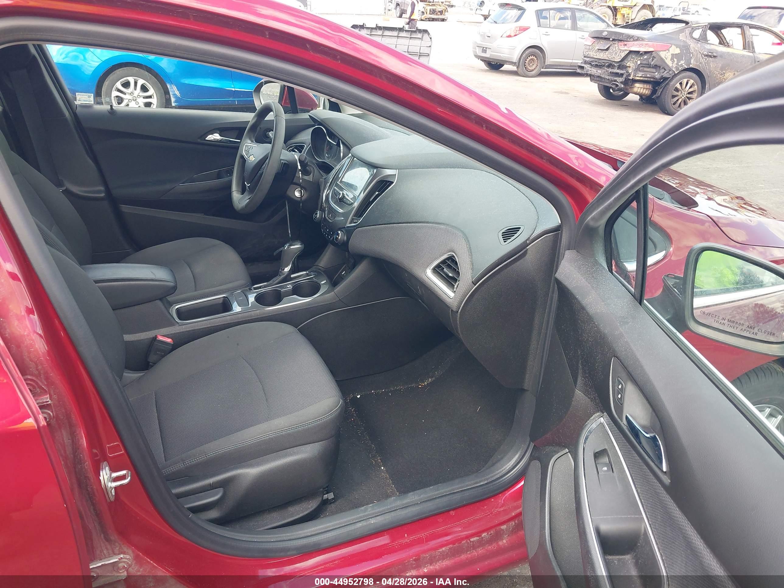 CHEVROLET CRUZE image 5