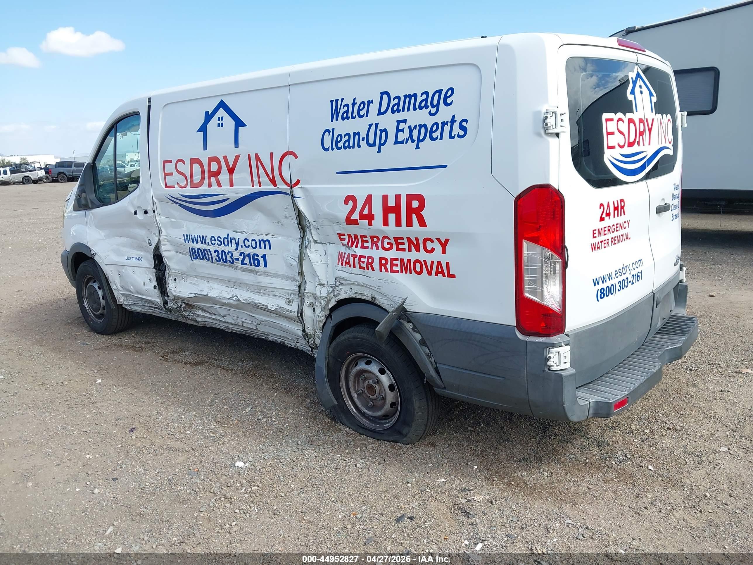 FORD TRANSIT-150 image 3