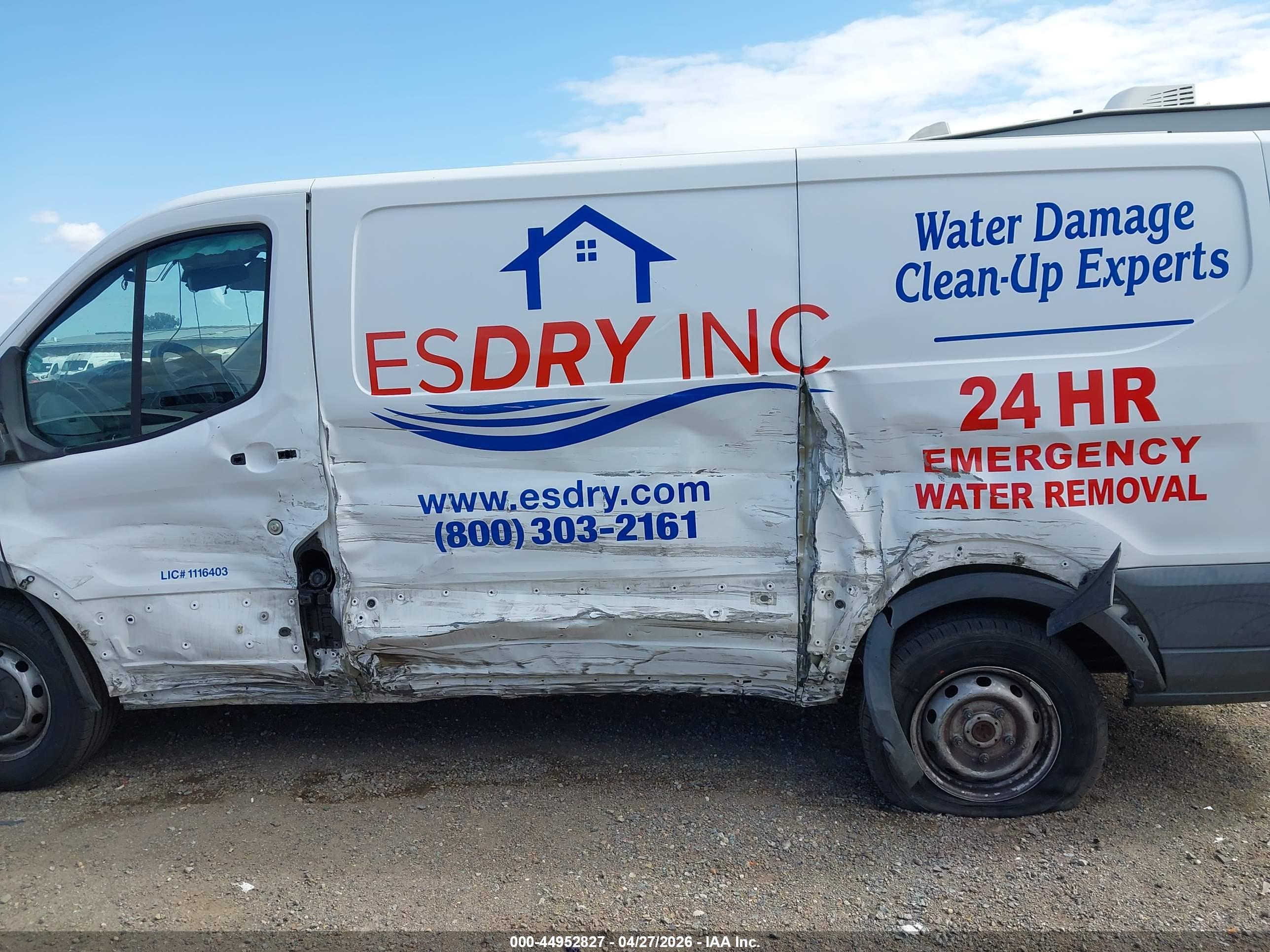 FORD TRANSIT-150 image 6