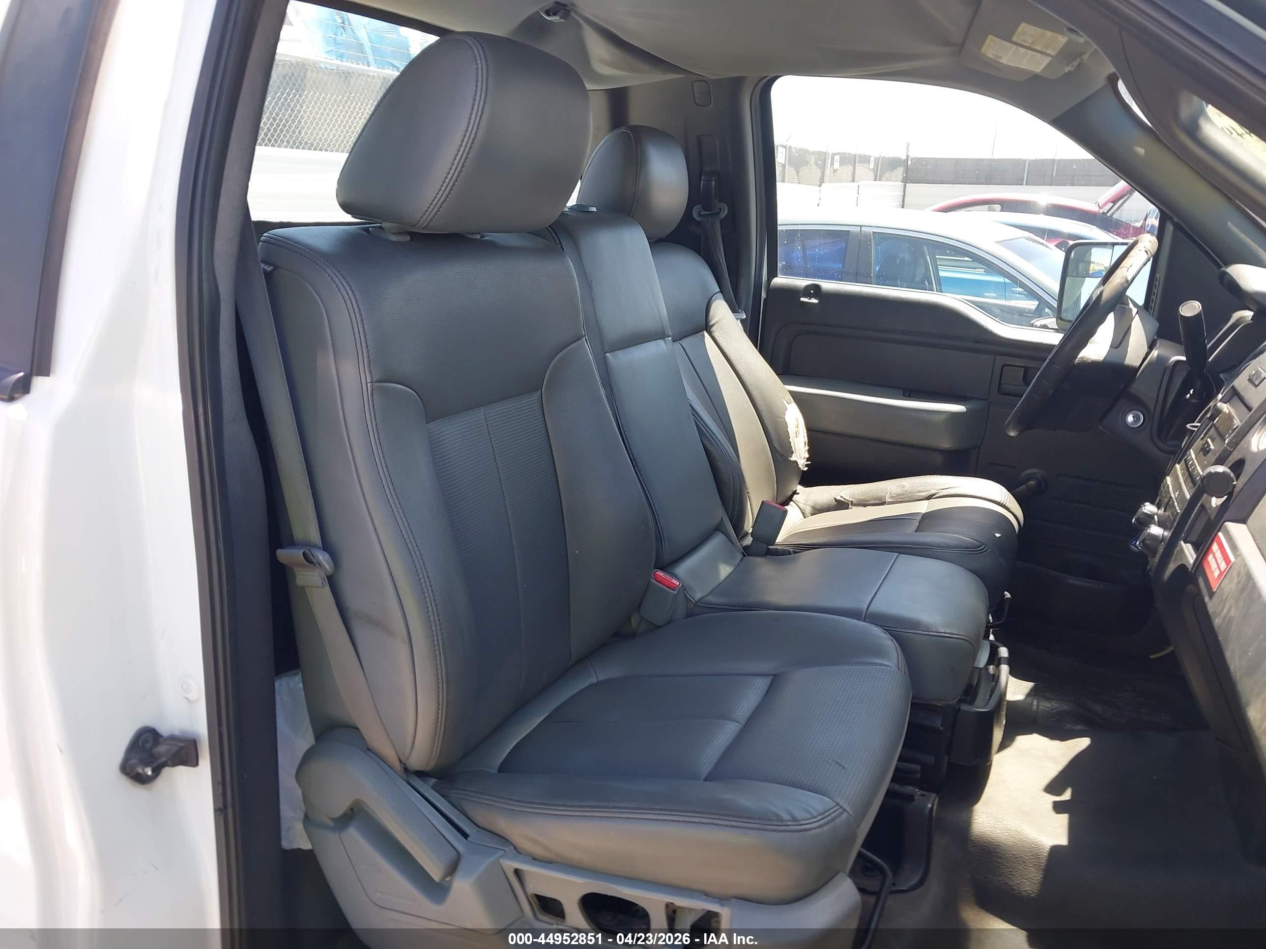 FORD F-150 image 8