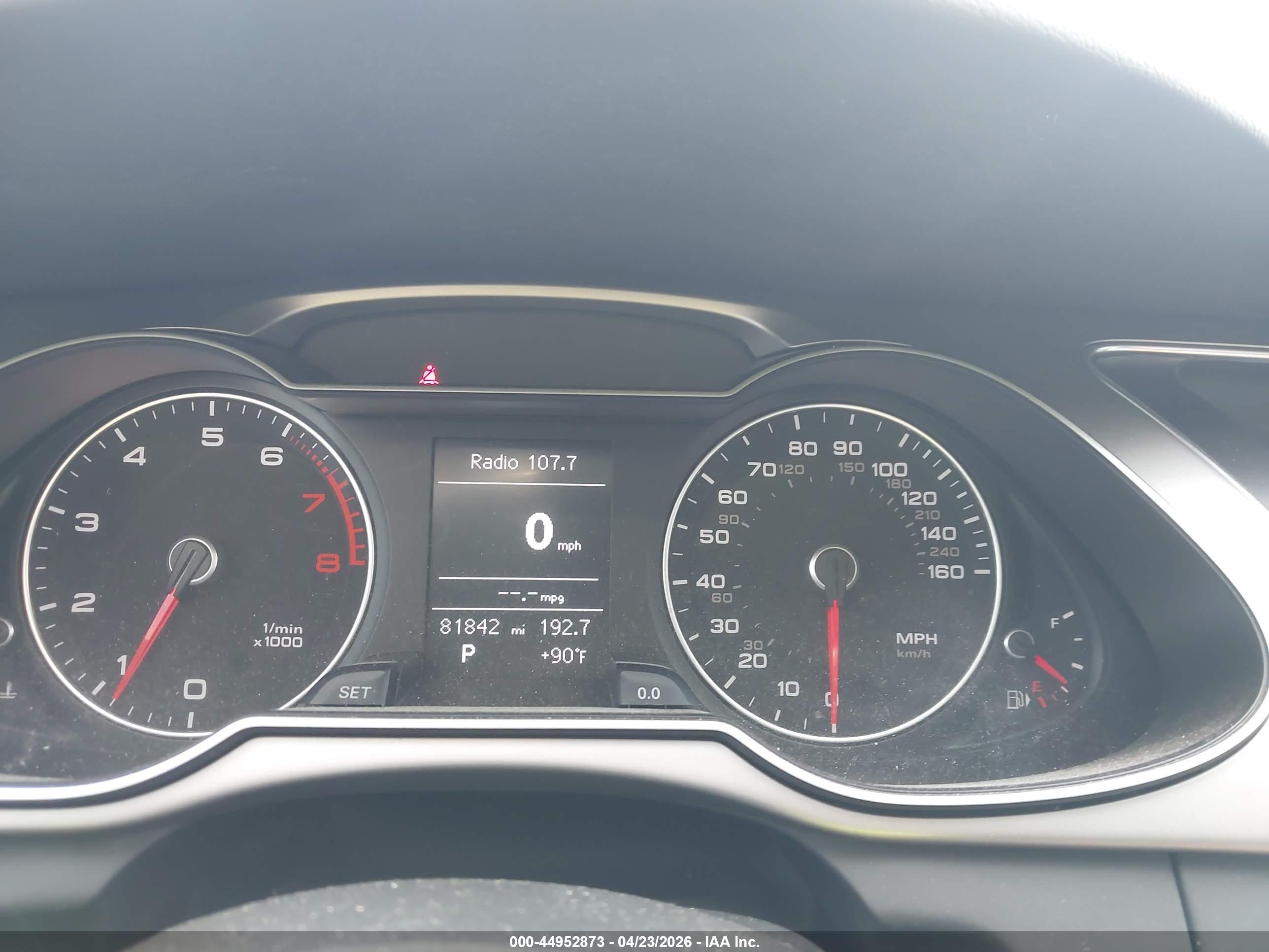 AUDI A4 image 7