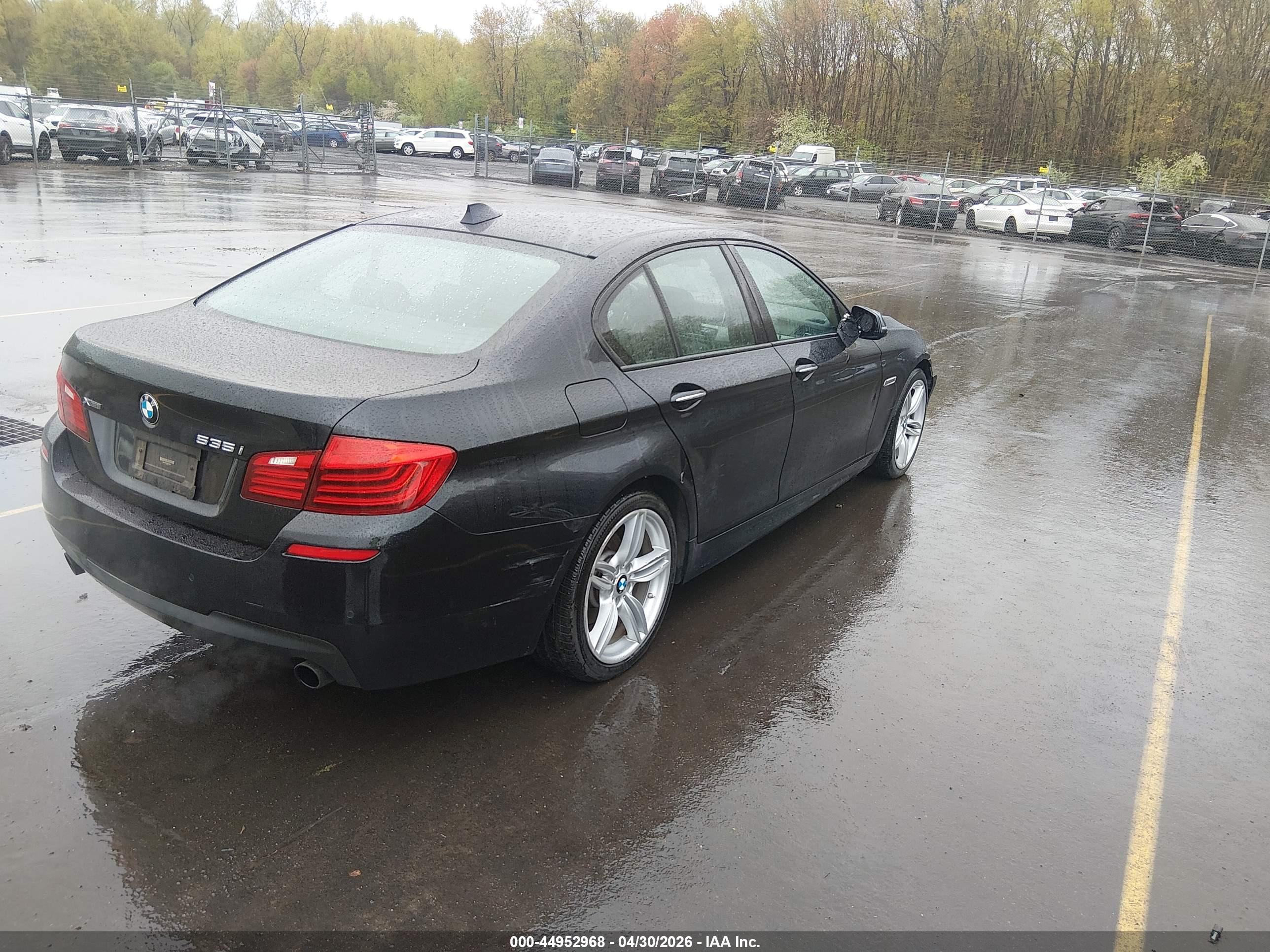 BMW 535I image 4