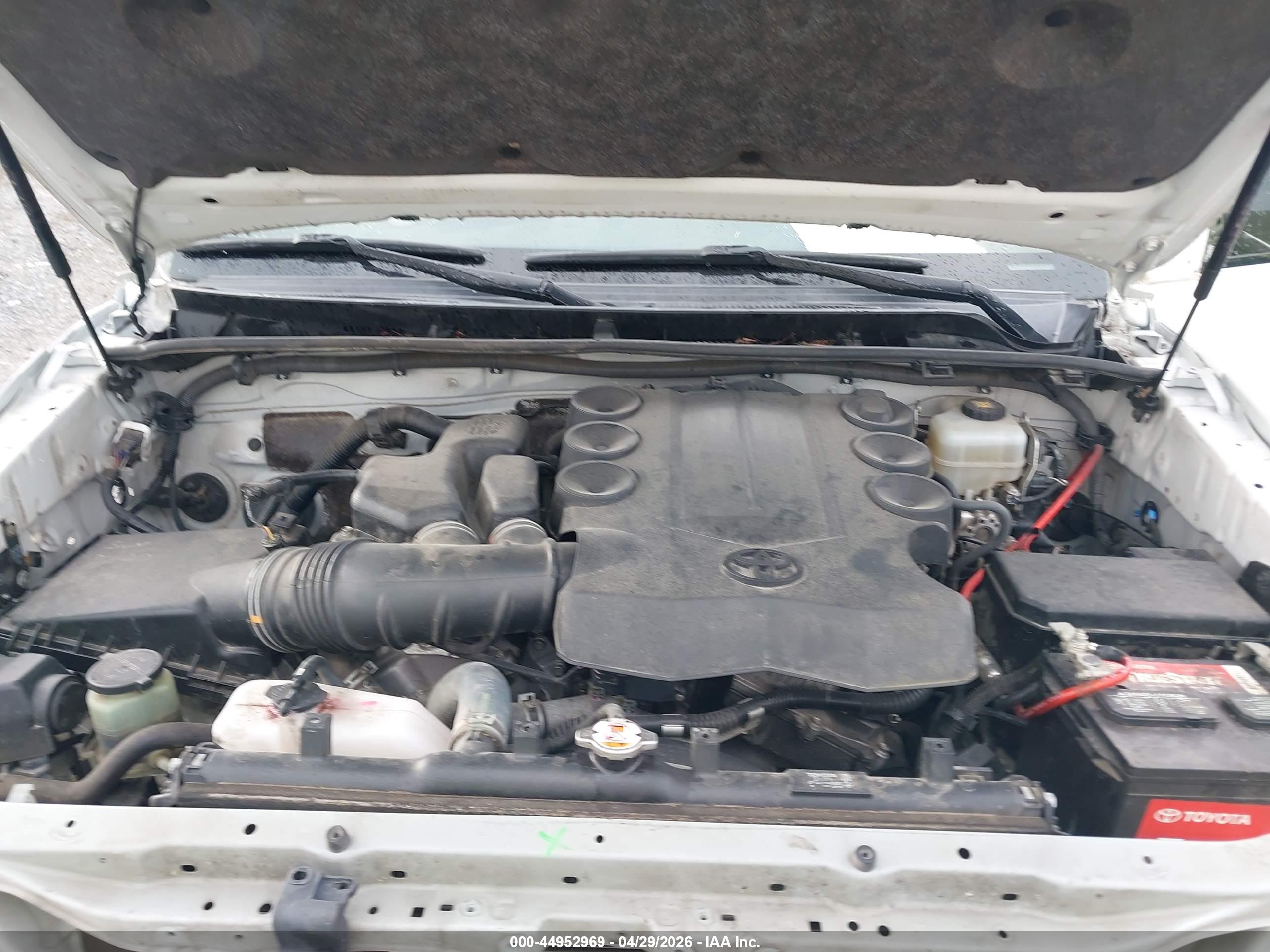 TOYOTA 4RUNNER image 10