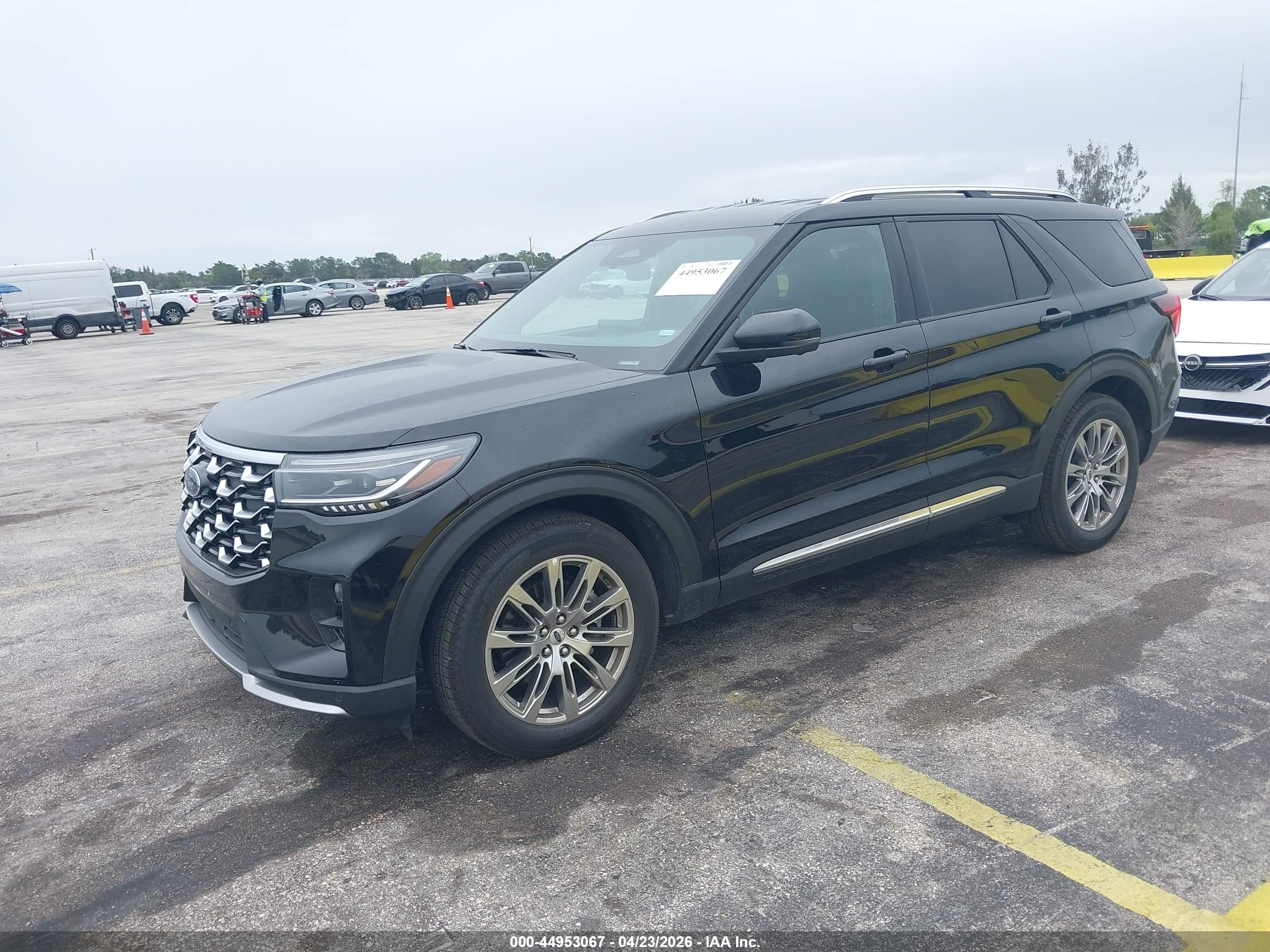 FORD EXPLORER image 2