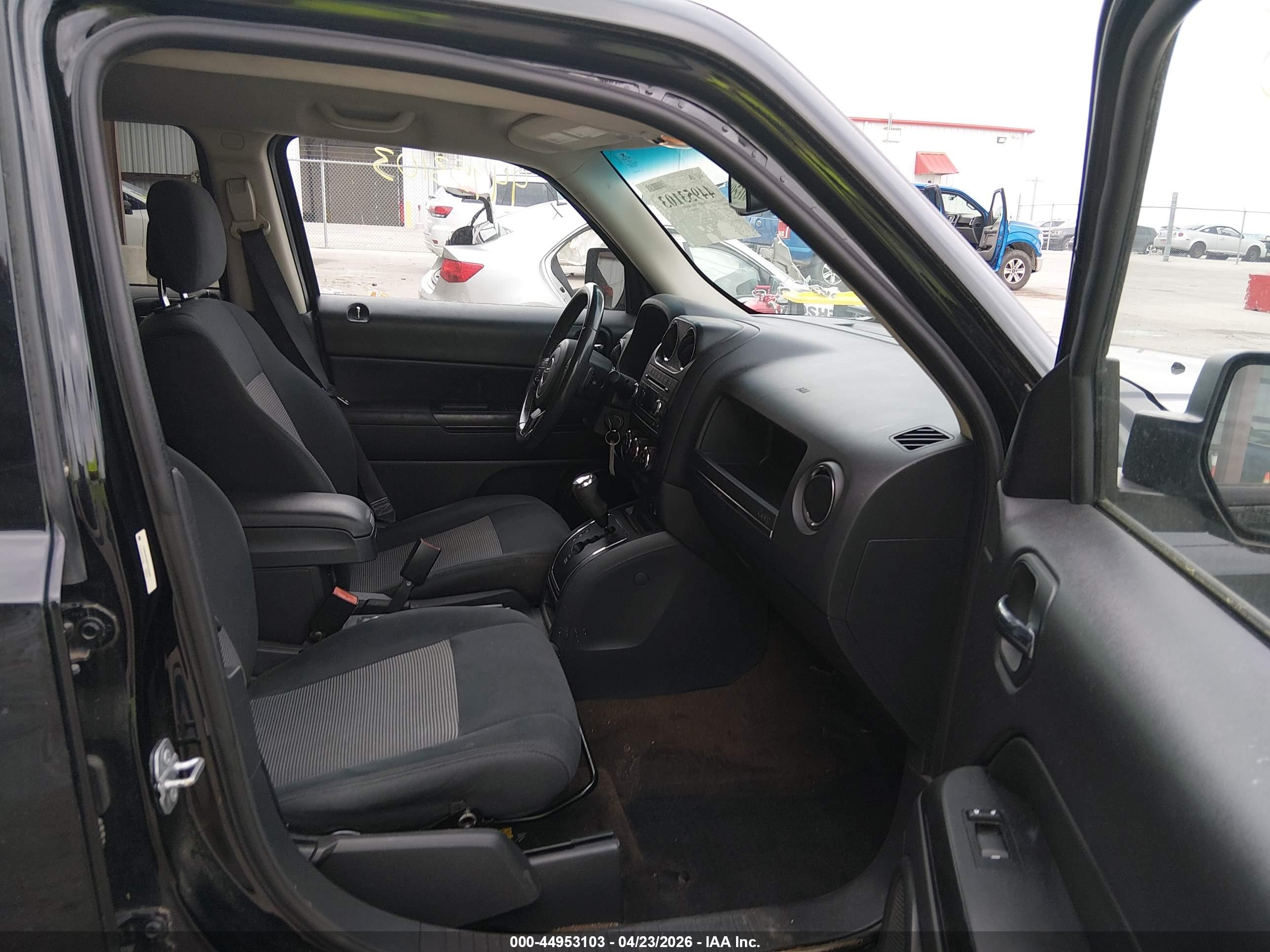 JEEP PATRIOT image 5