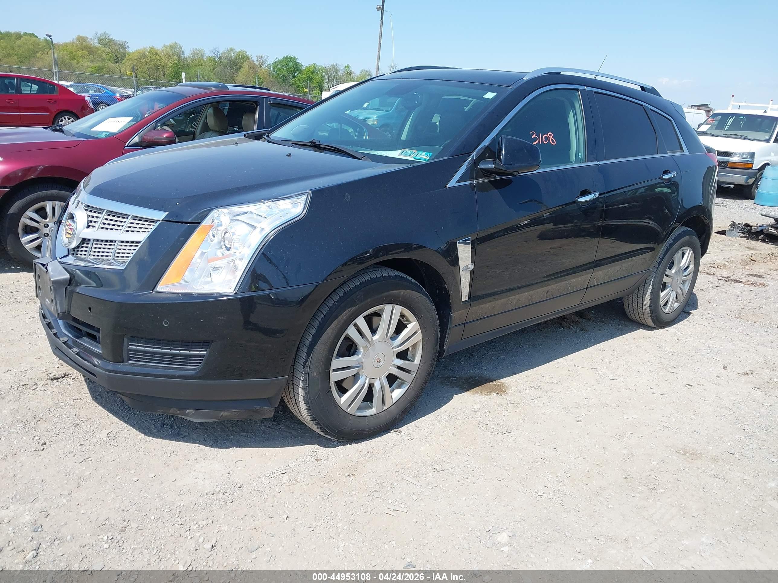 CADILLAC SRX image 2