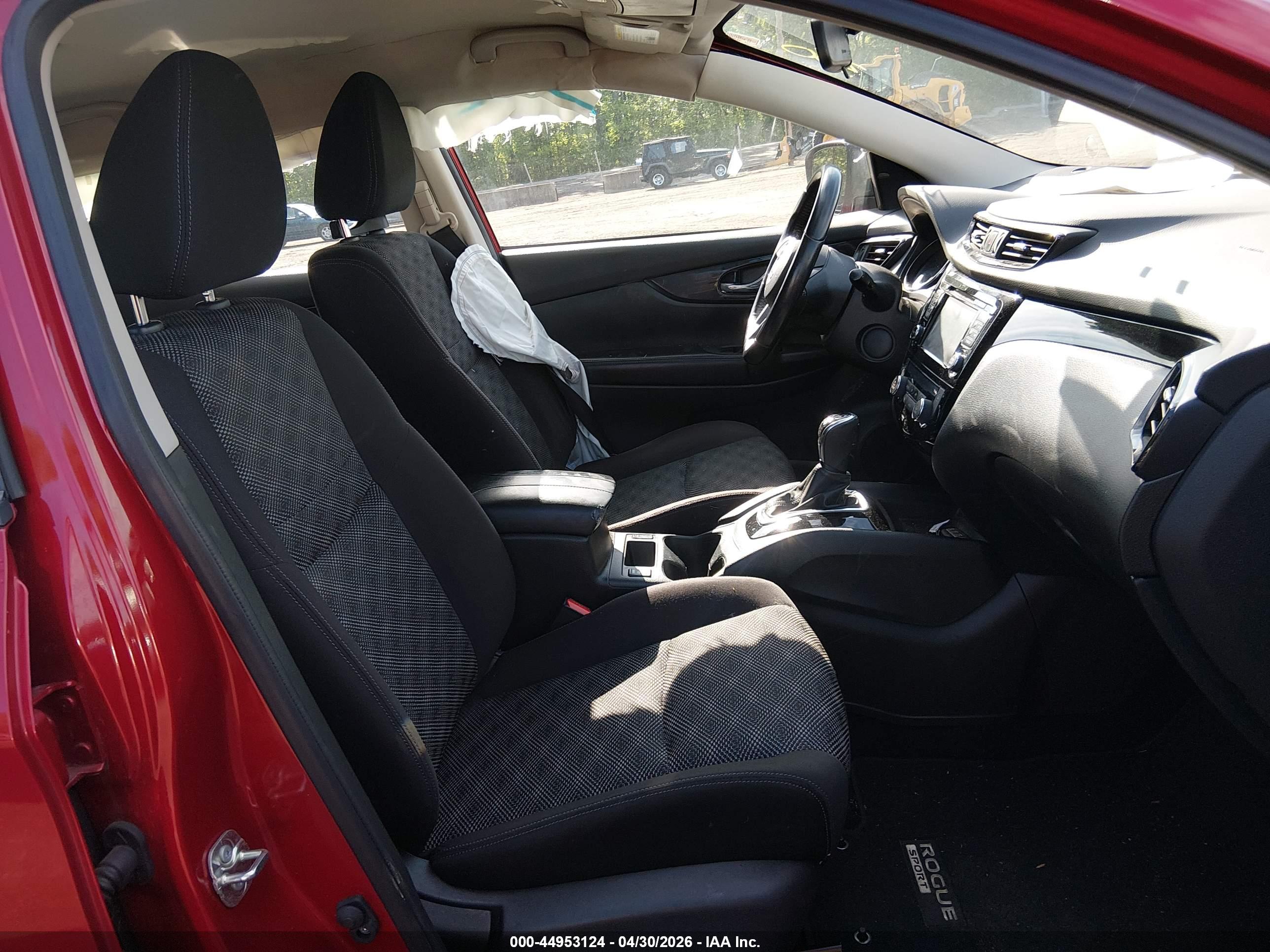 NISSAN ROGUE image 5