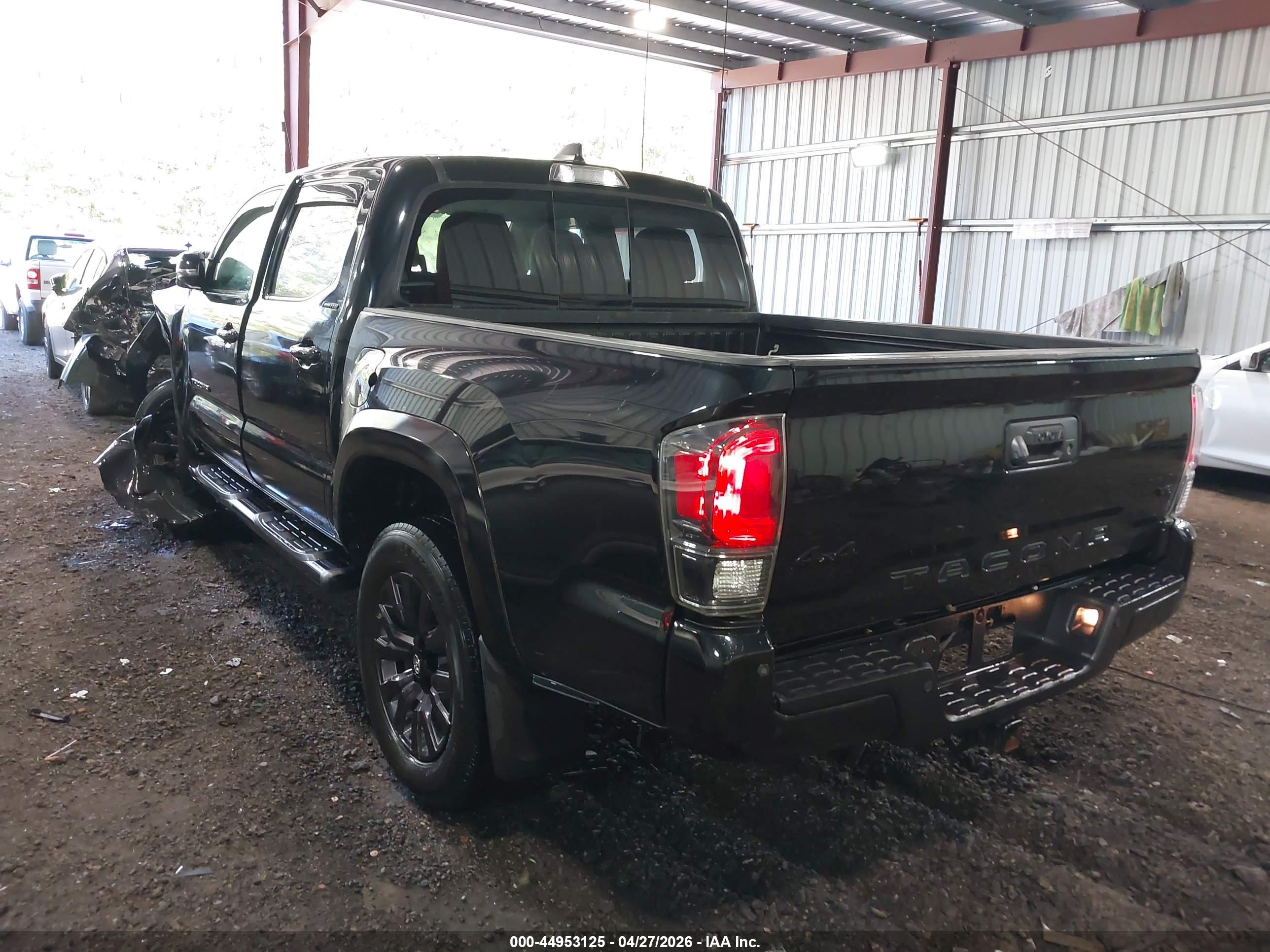 TOYOTA TACOMA image 3