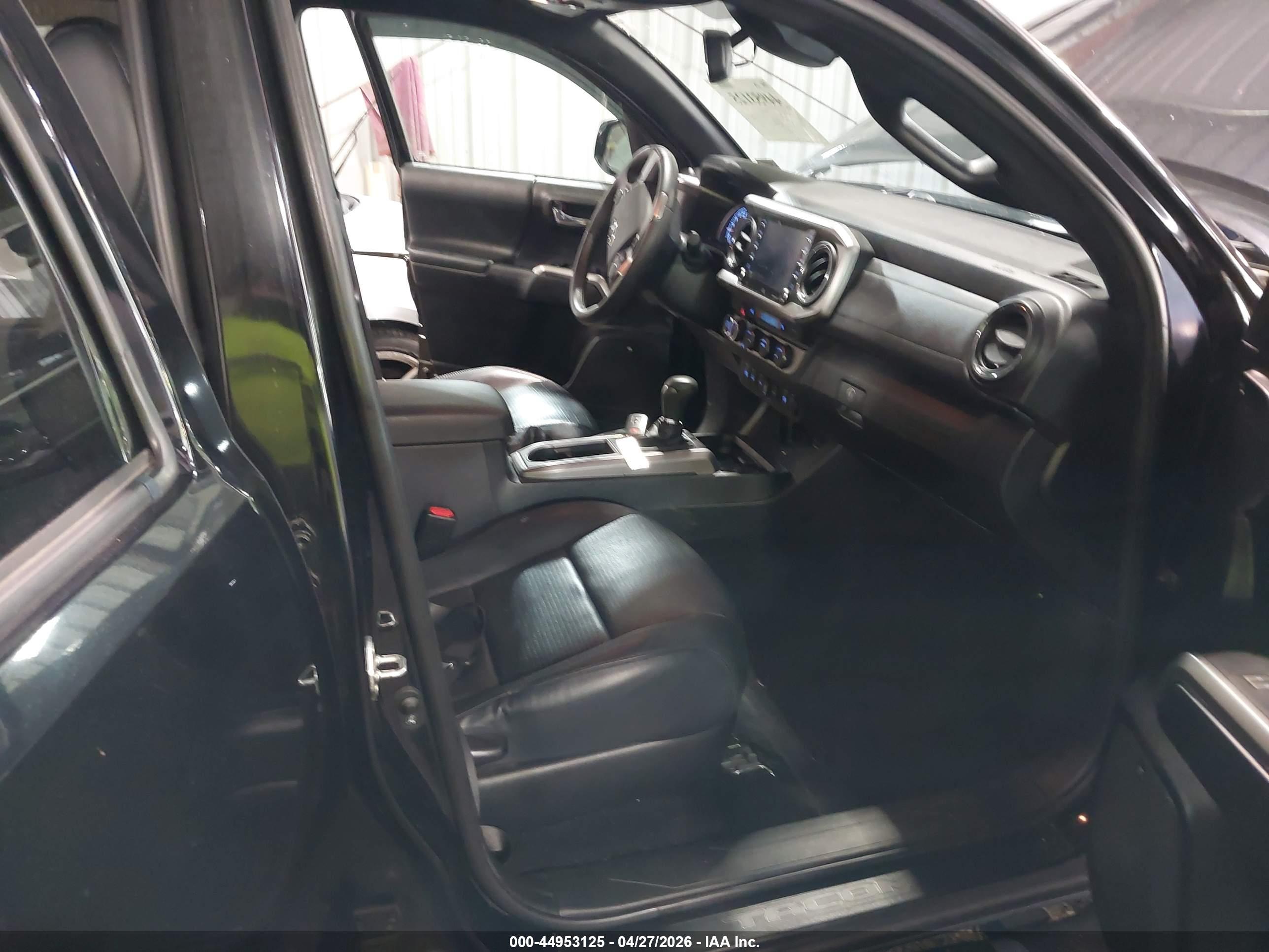 TOYOTA TACOMA image 5