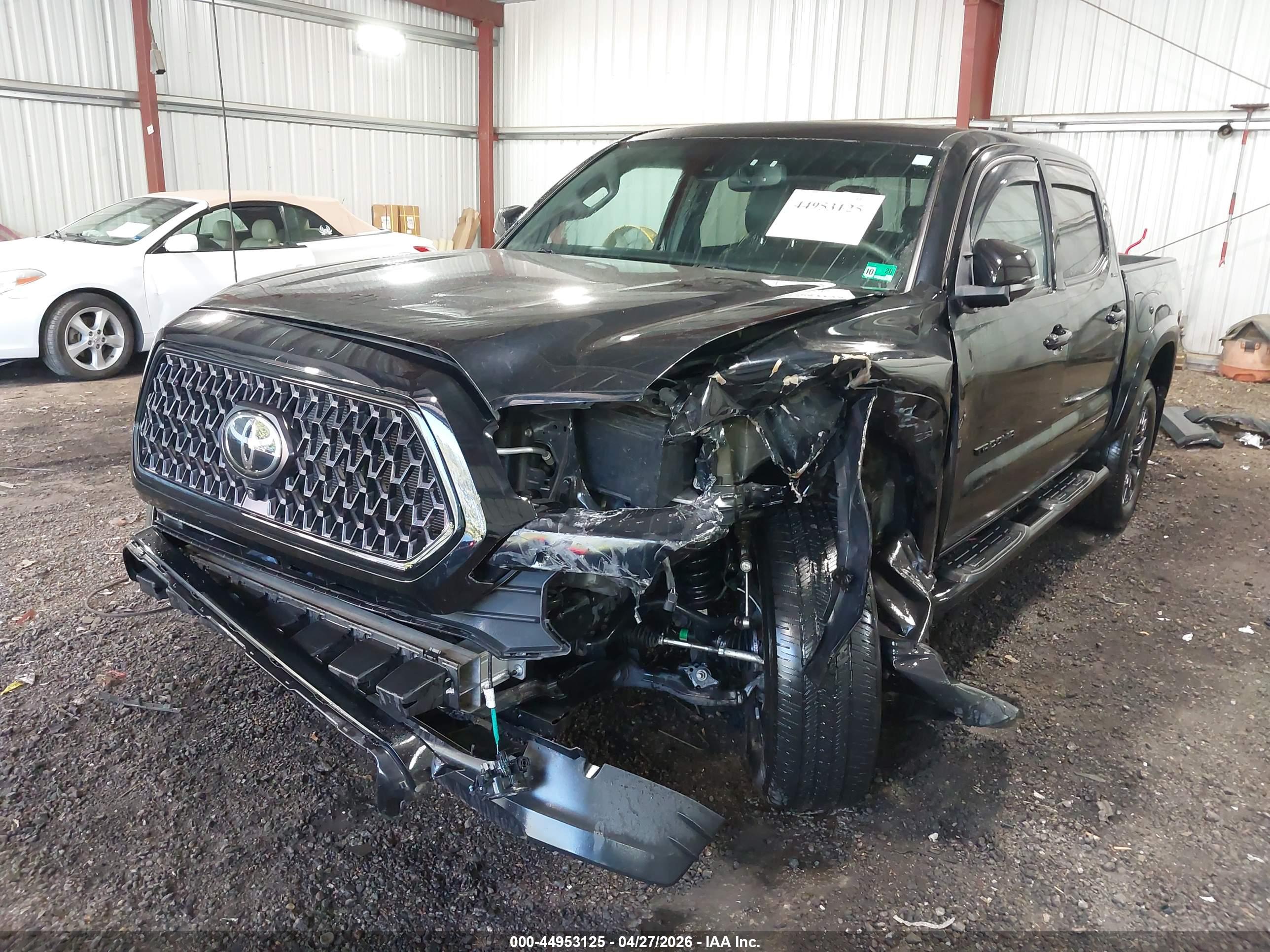 TOYOTA TACOMA image 6