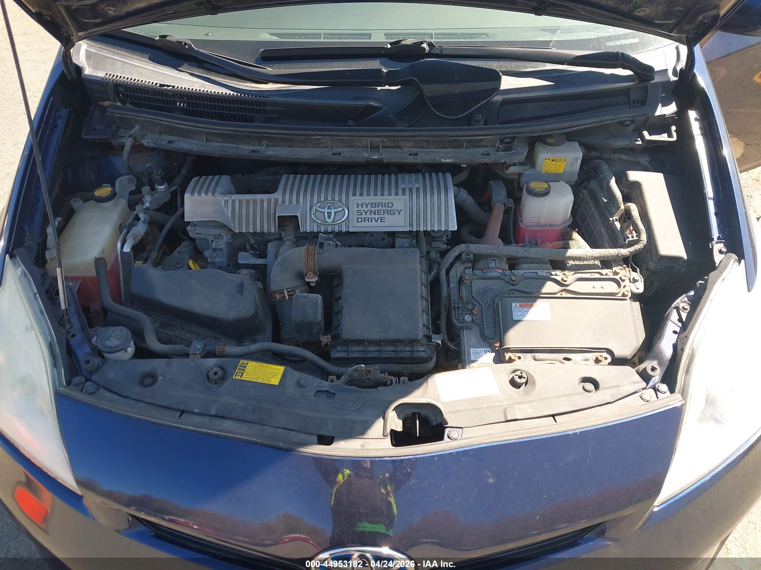 TOYOTA PRIUS image 10