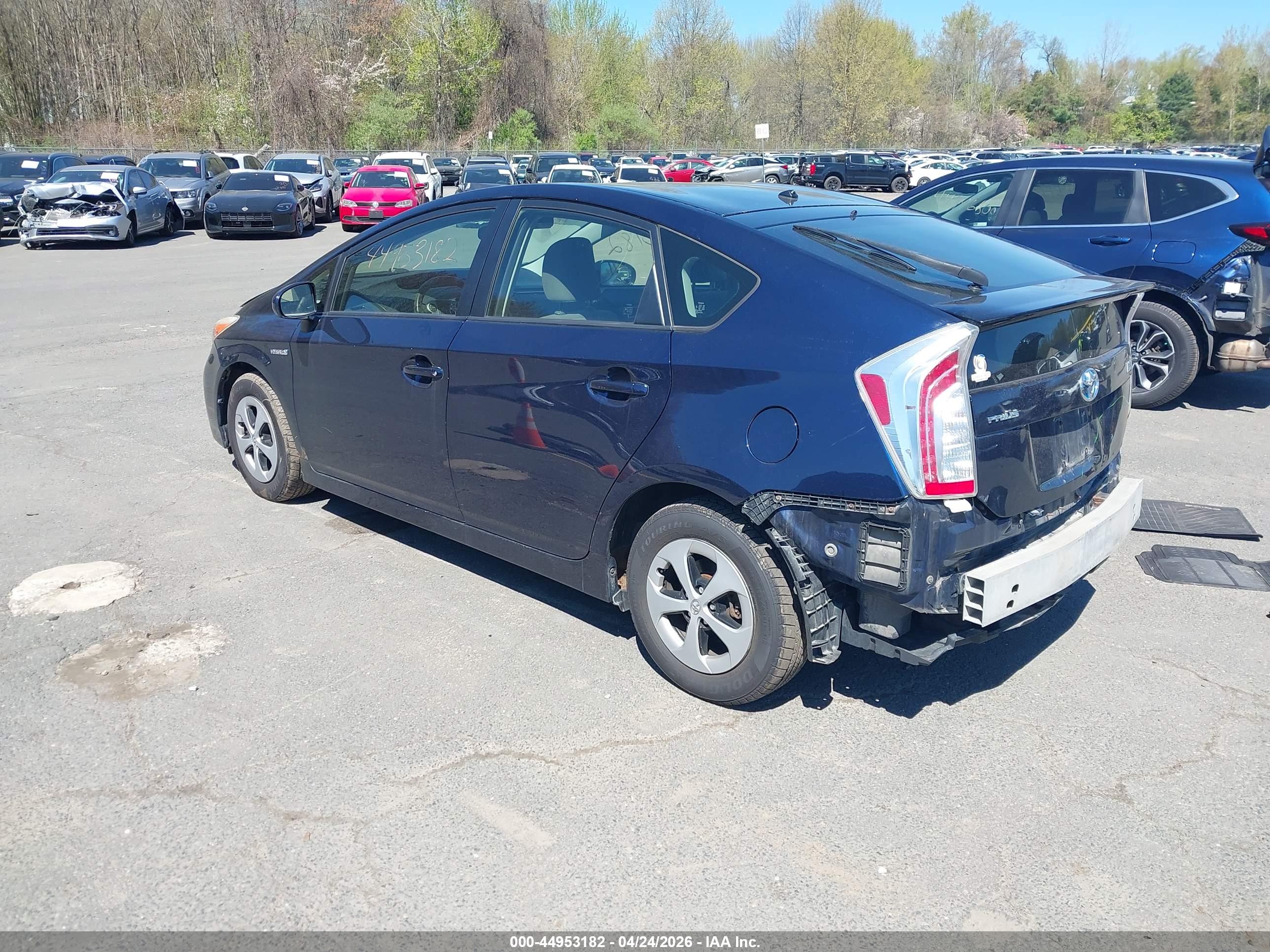TOYOTA PRIUS image 3