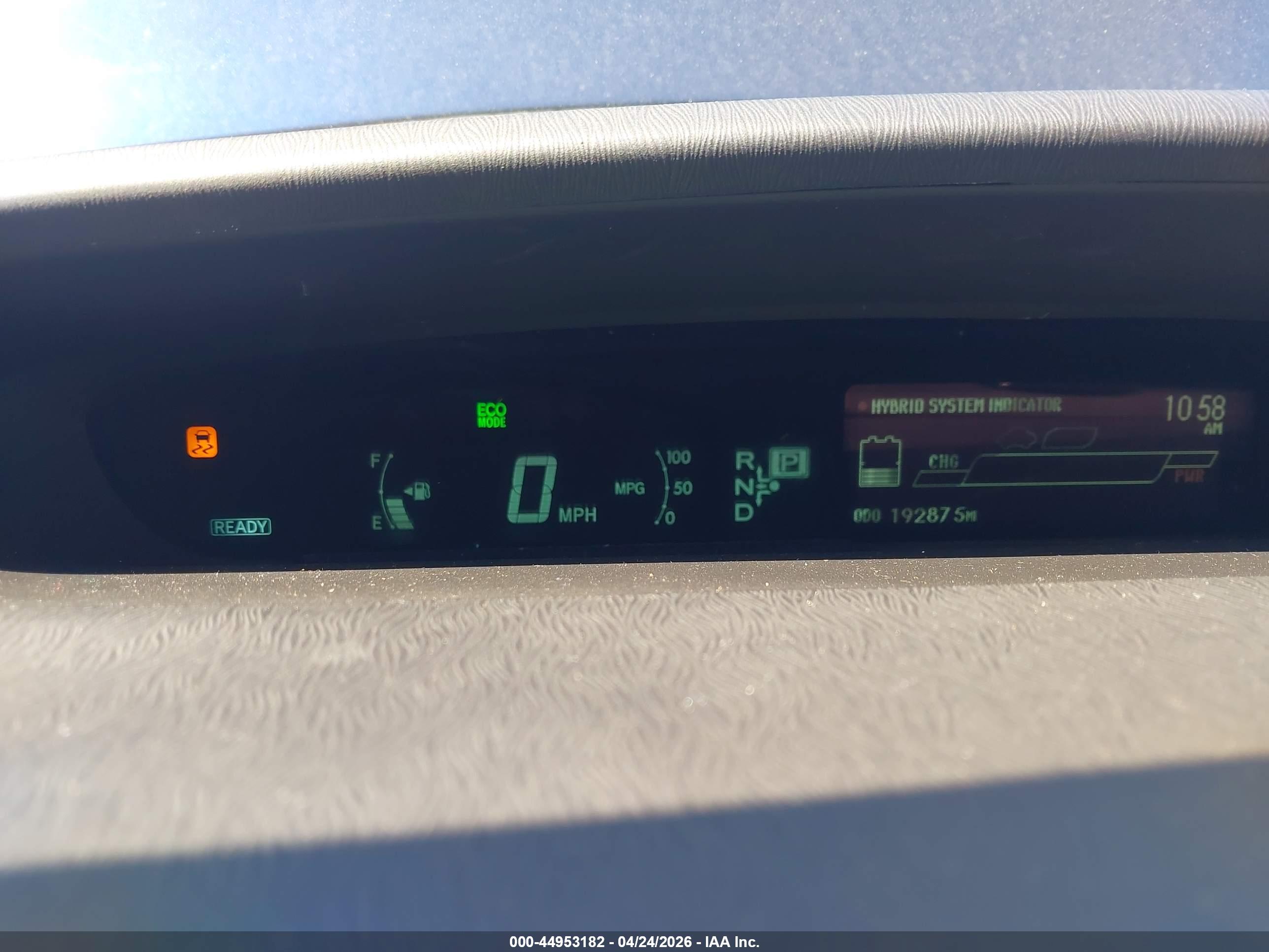 TOYOTA PRIUS image 7