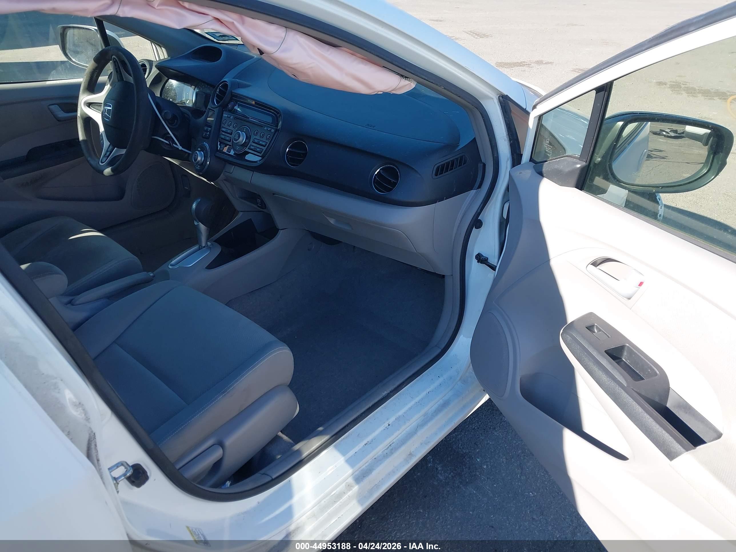 HONDA INSIGHT image 5
