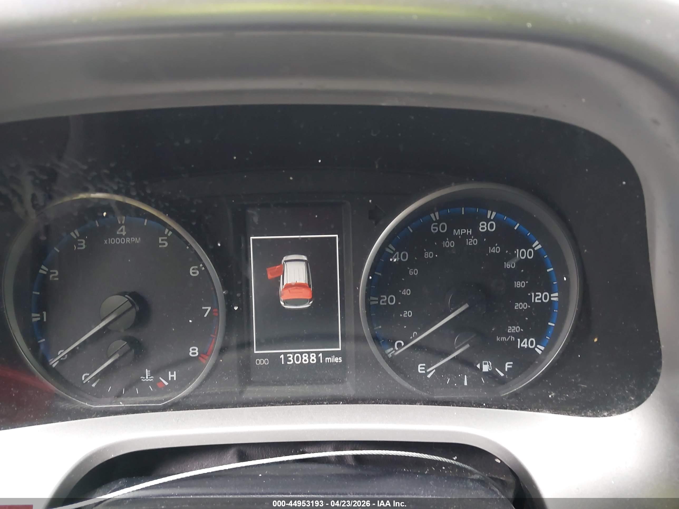 TOYOTA RAV4 image 7