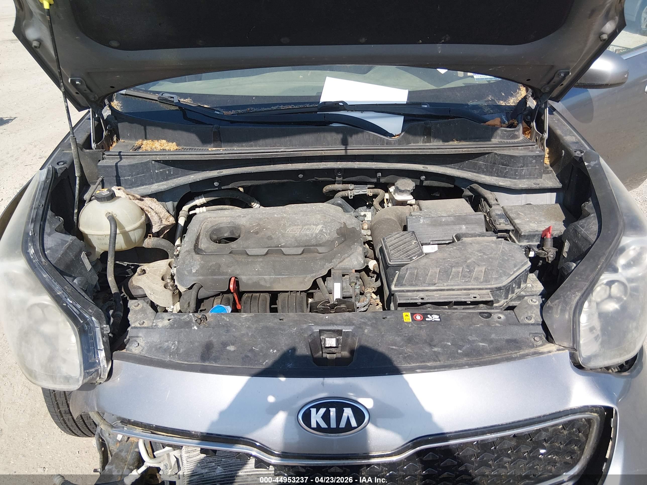 KIA SPORTAGE image 10