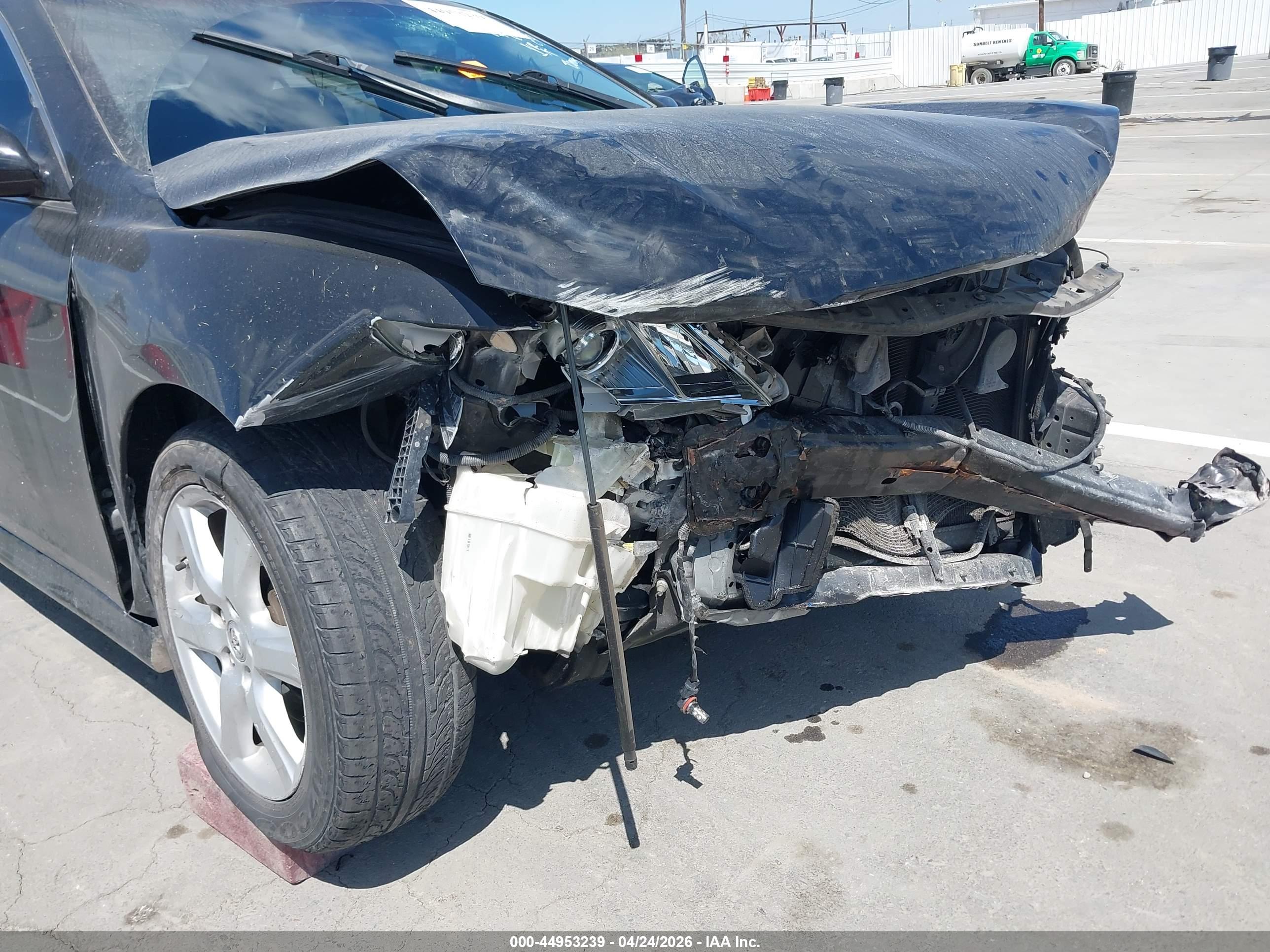 TOYOTA CAMRY image 6