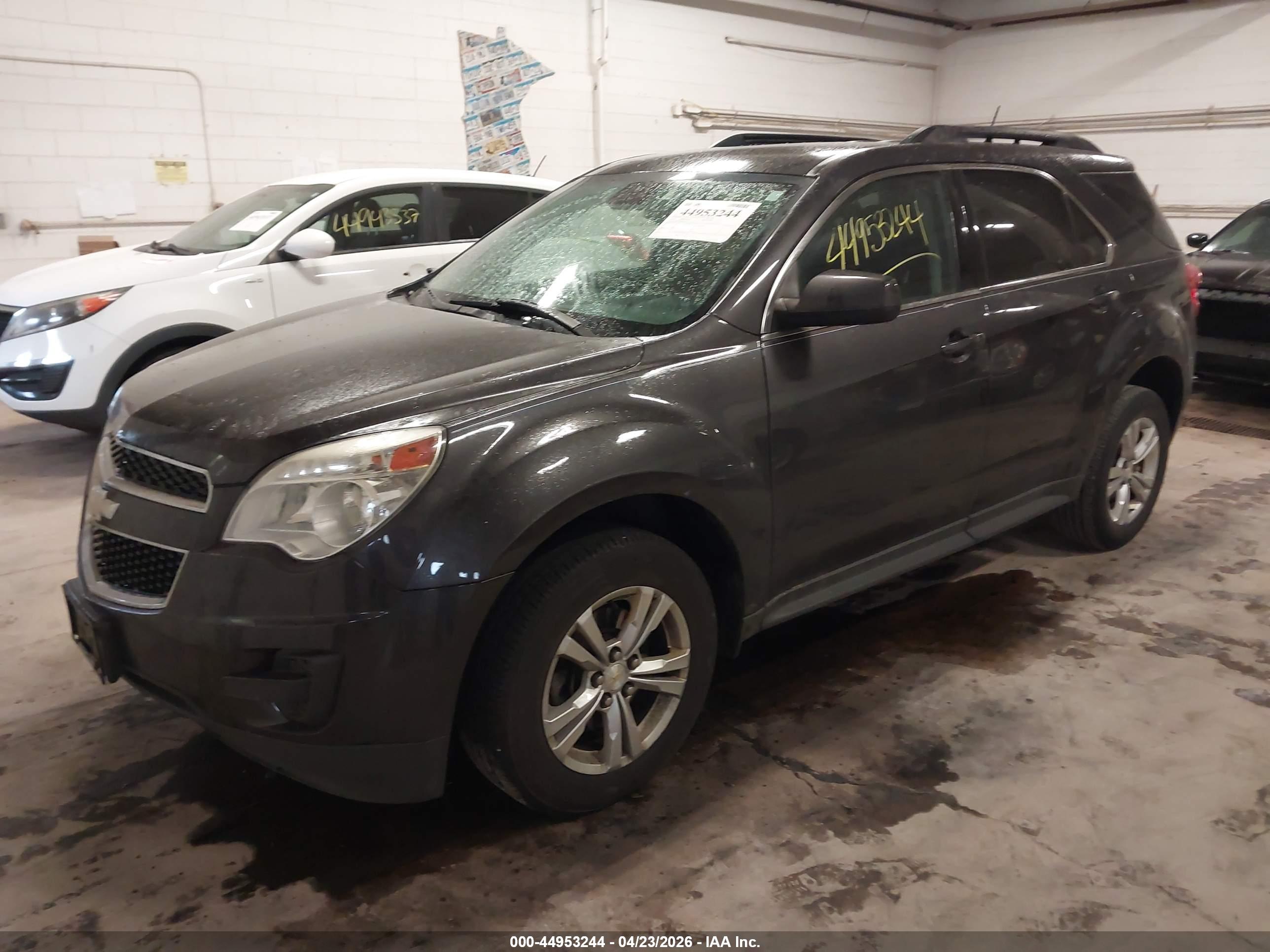 CHEVROLET EQUINOX image 2