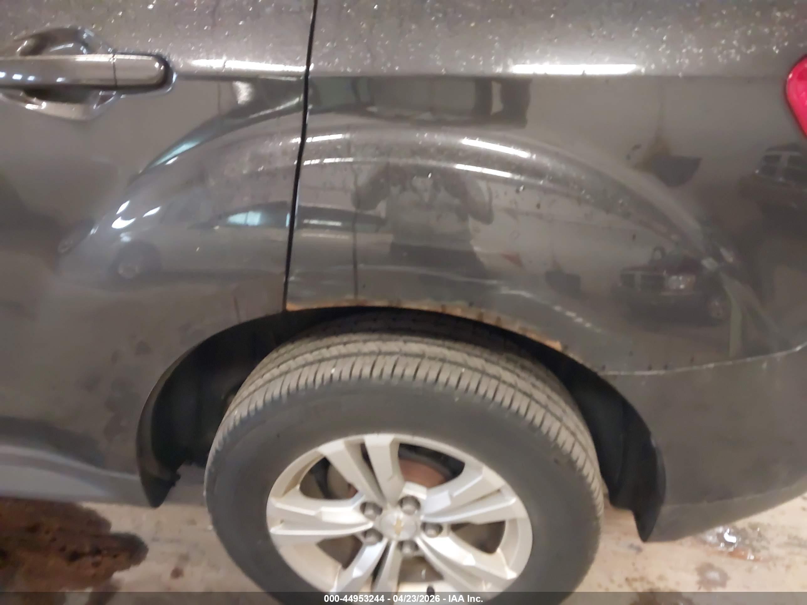 CHEVROLET EQUINOX image 6