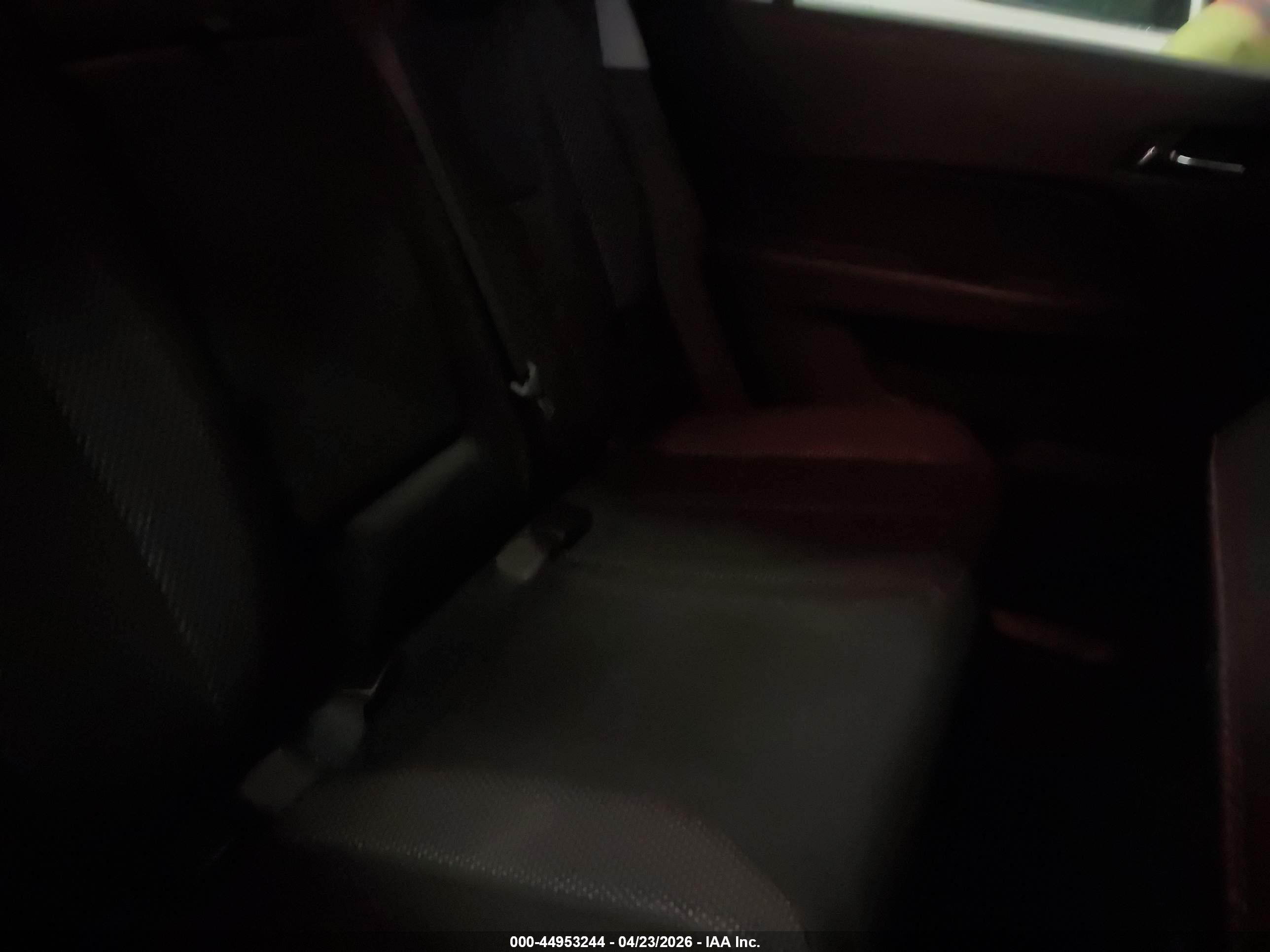 CHEVROLET EQUINOX image 8