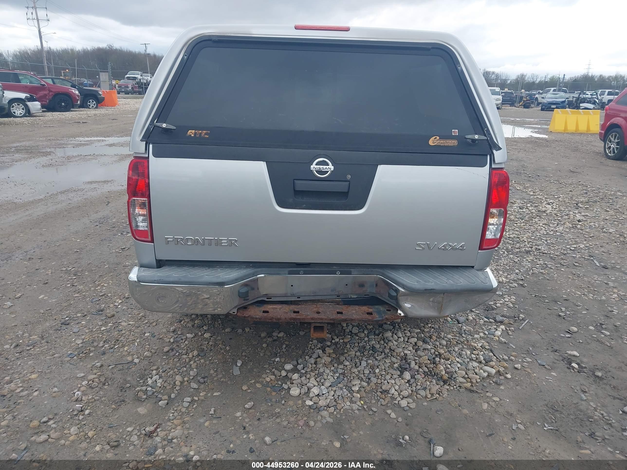 NISSAN FRONTIER image 6