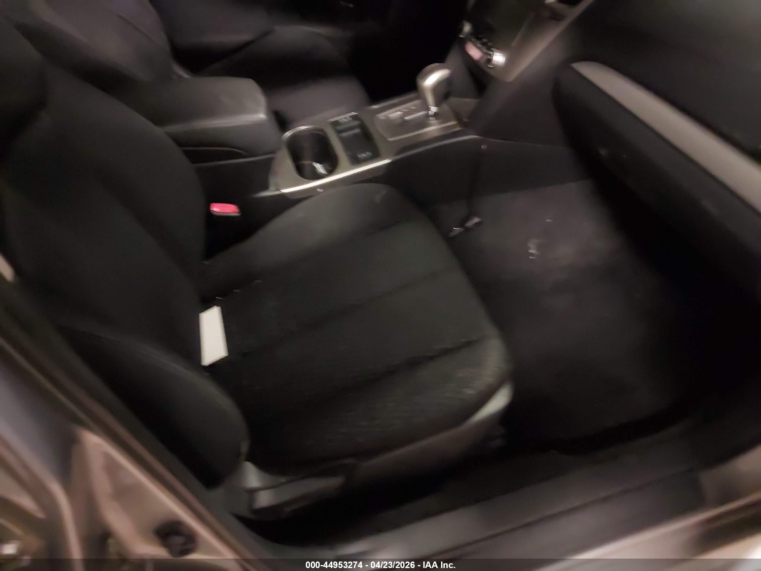 SUBARU LEGACY image 5
