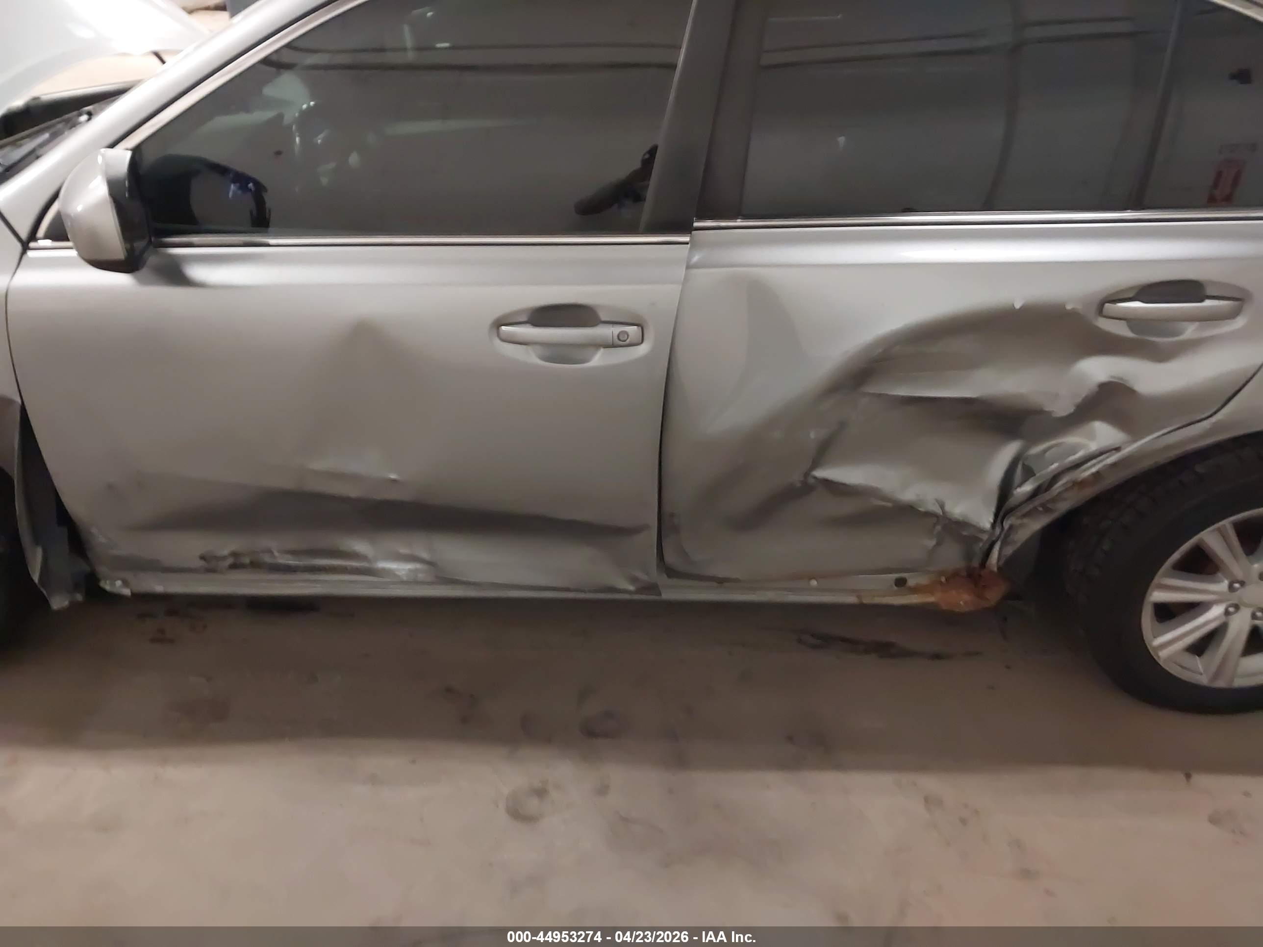 SUBARU LEGACY image 6