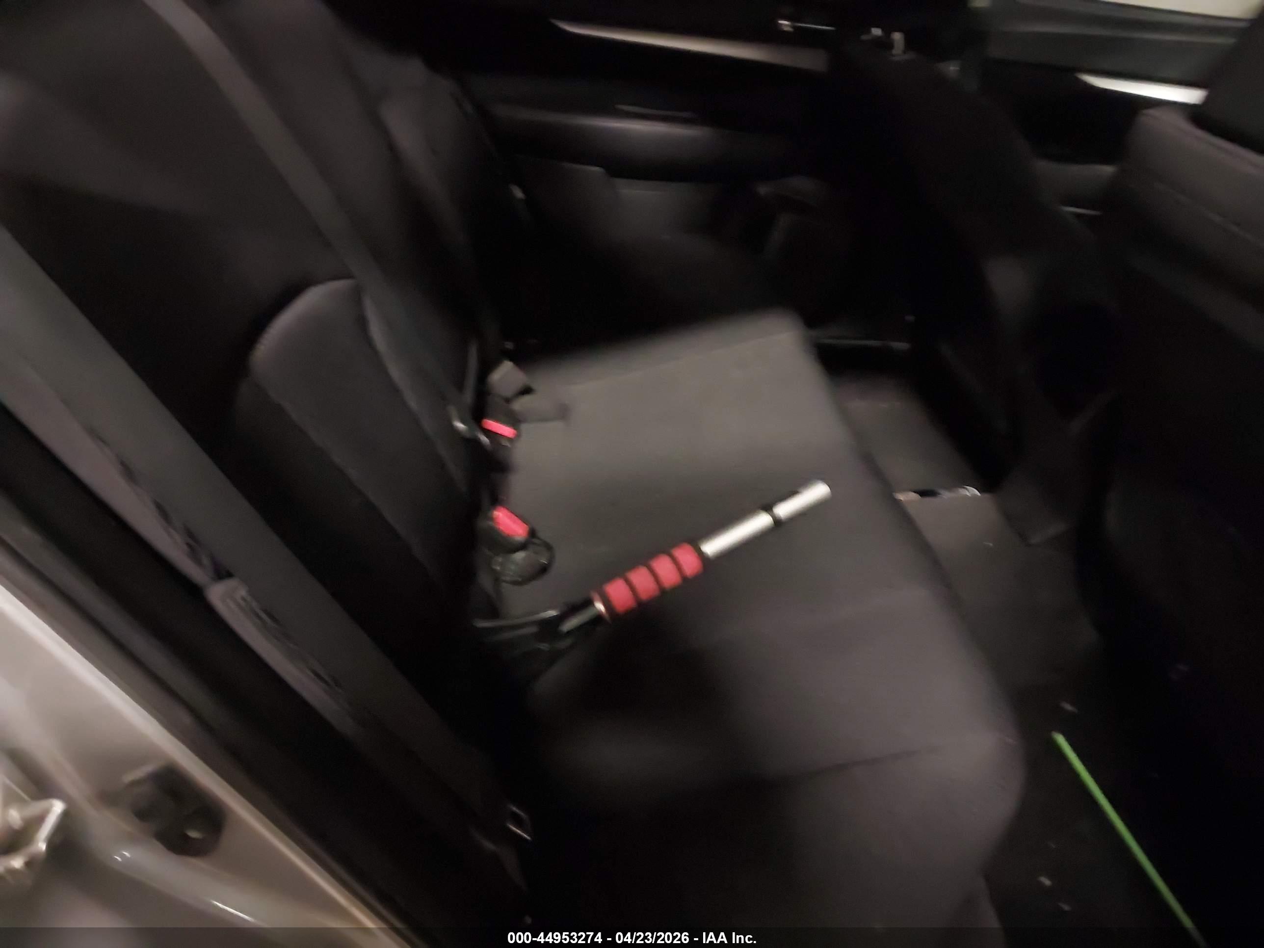 SUBARU LEGACY image 8