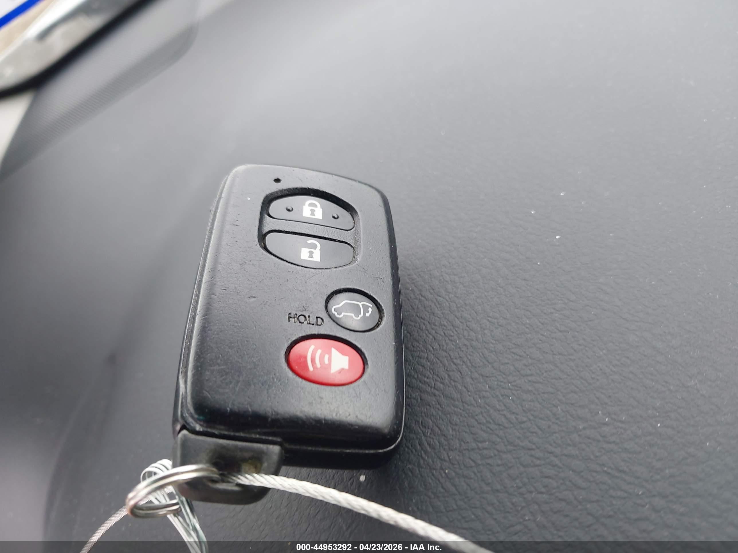 TOYOTA HIGHLANDER image 11