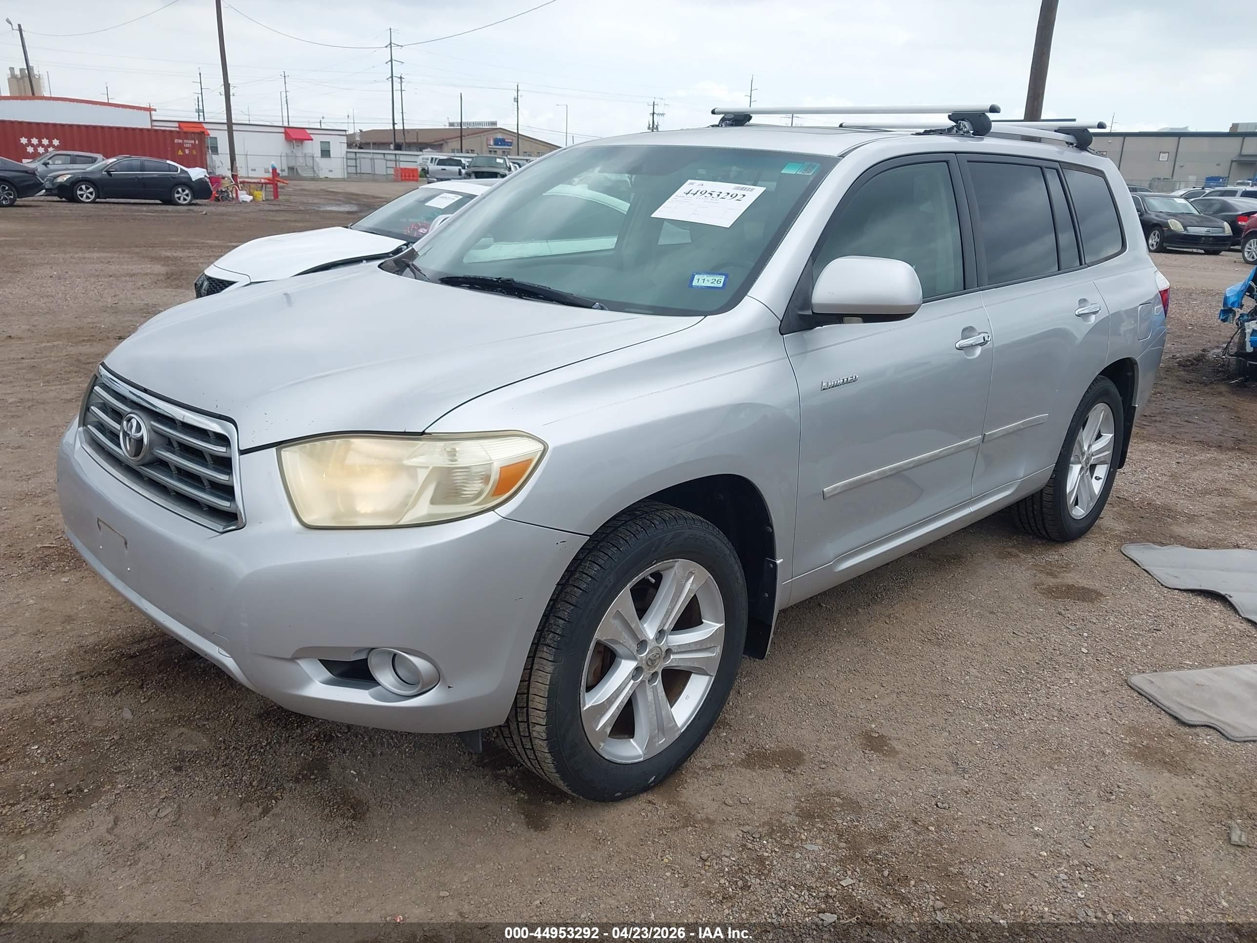TOYOTA HIGHLANDER image 2