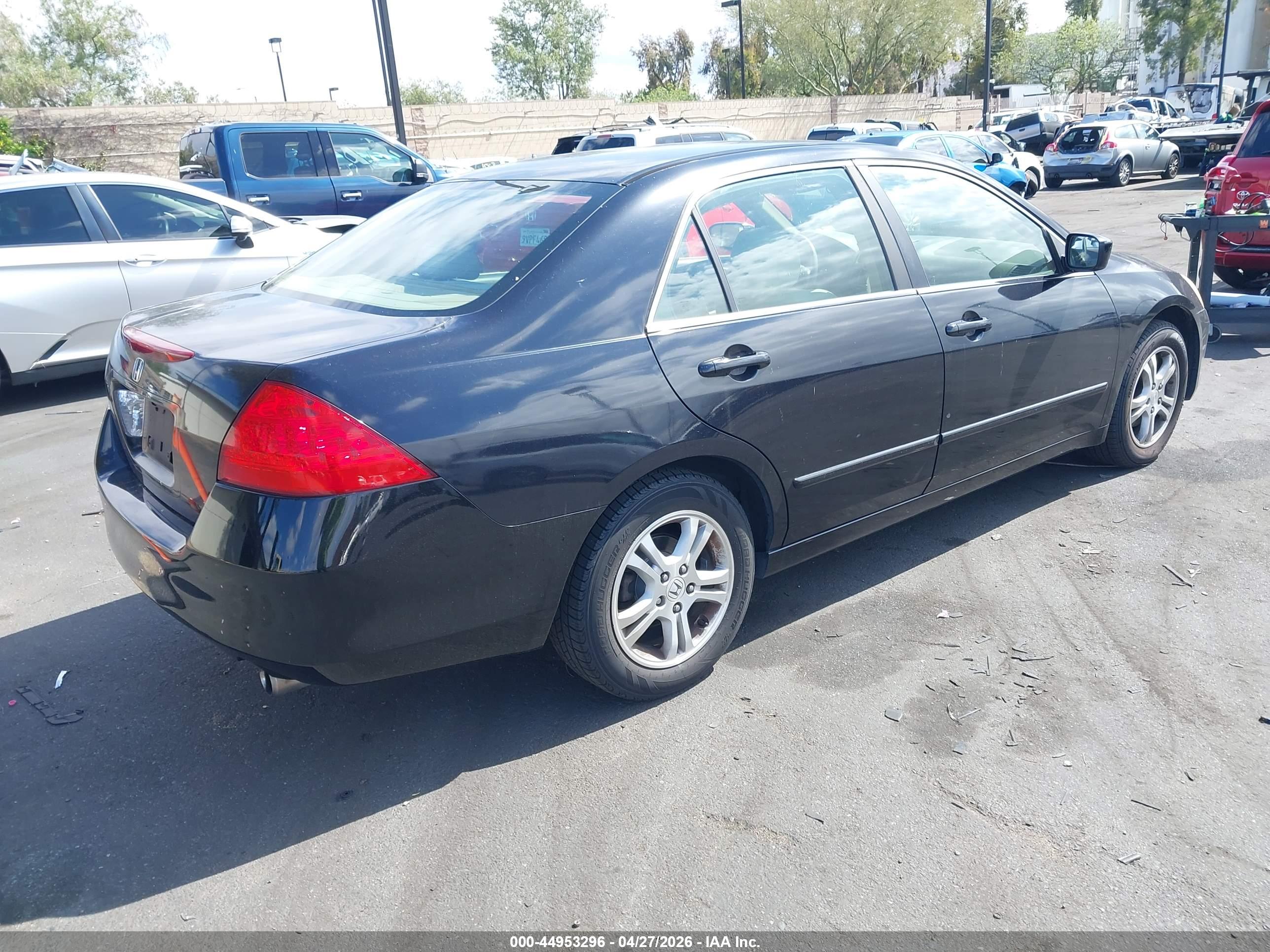 HONDA ACCORD image 4