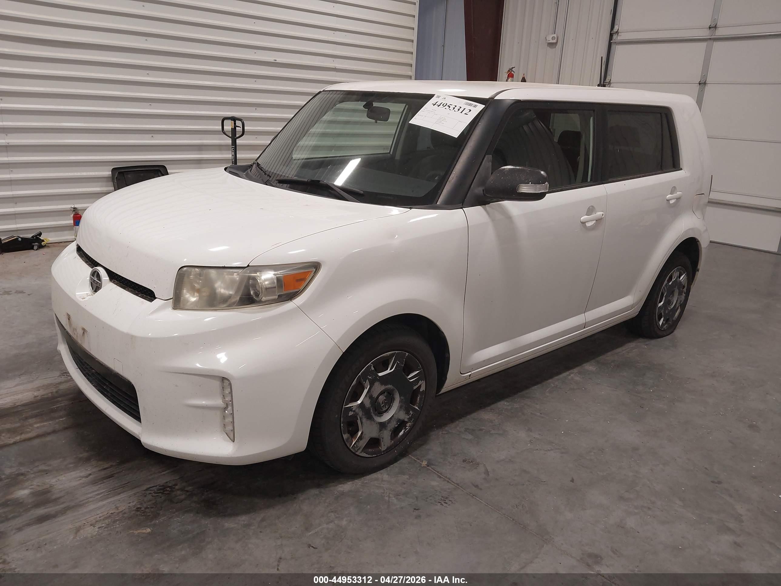 SCION XB image 2