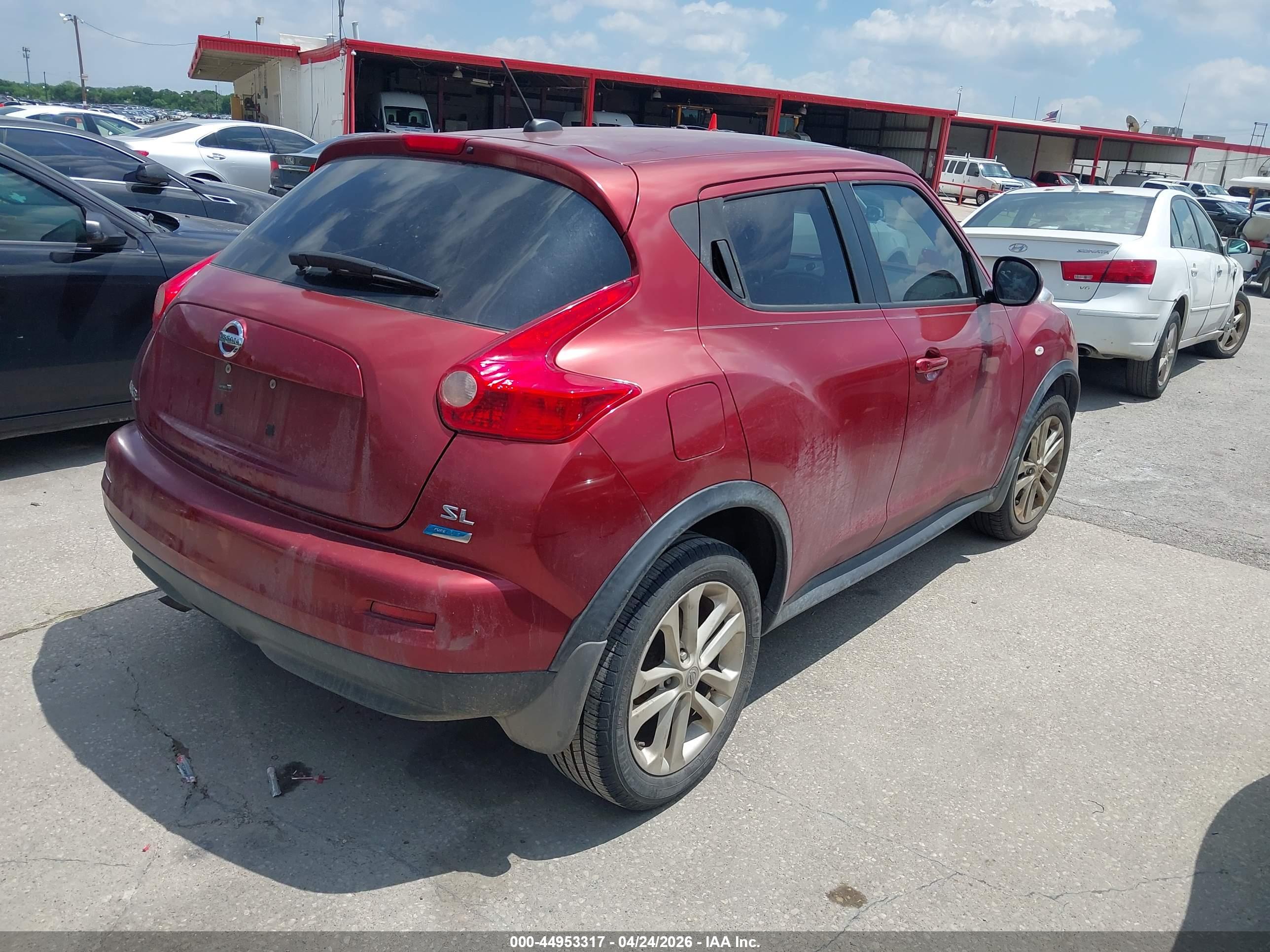 NISSAN JUKE image 4