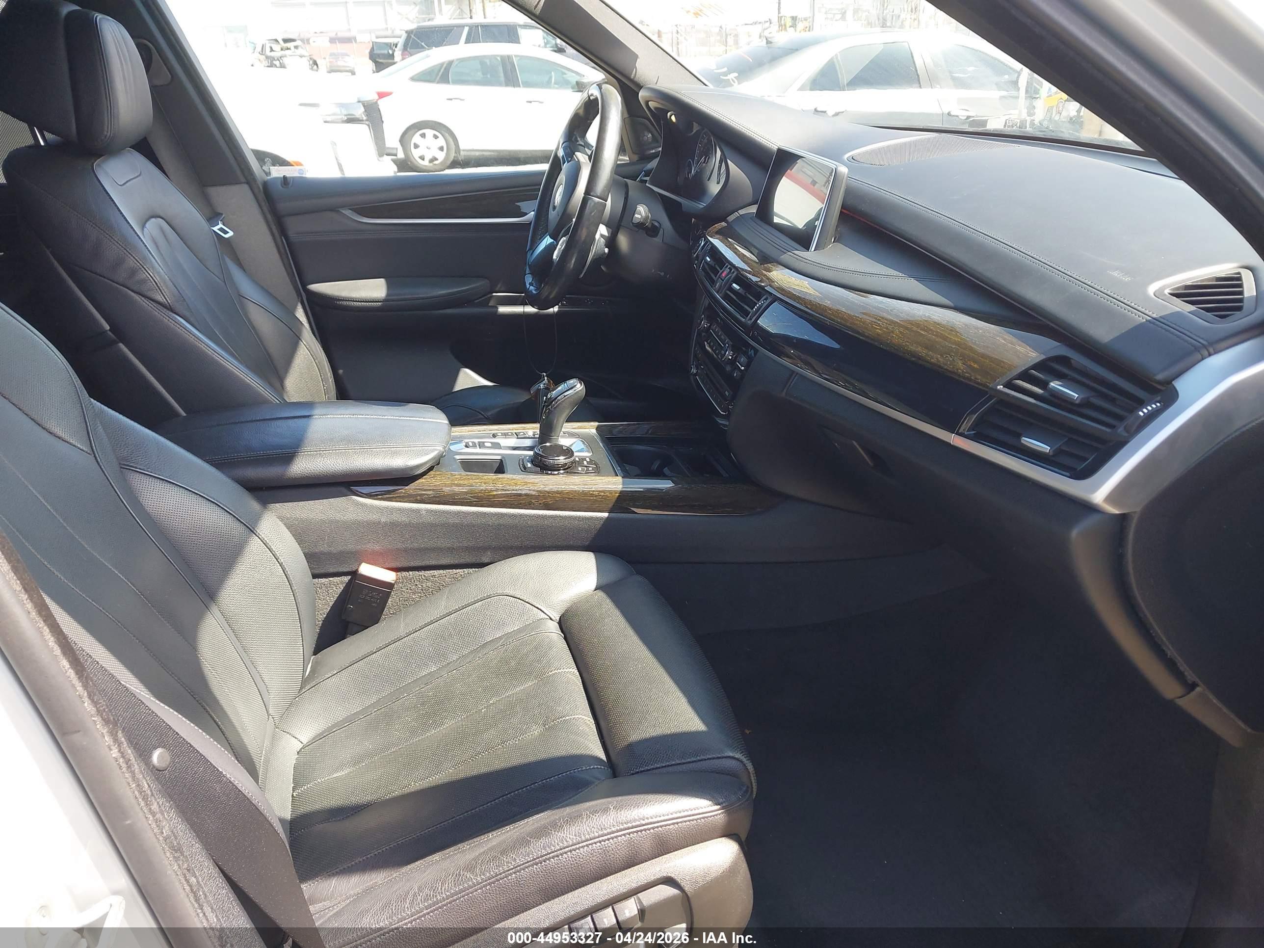 BMW X5 image 5