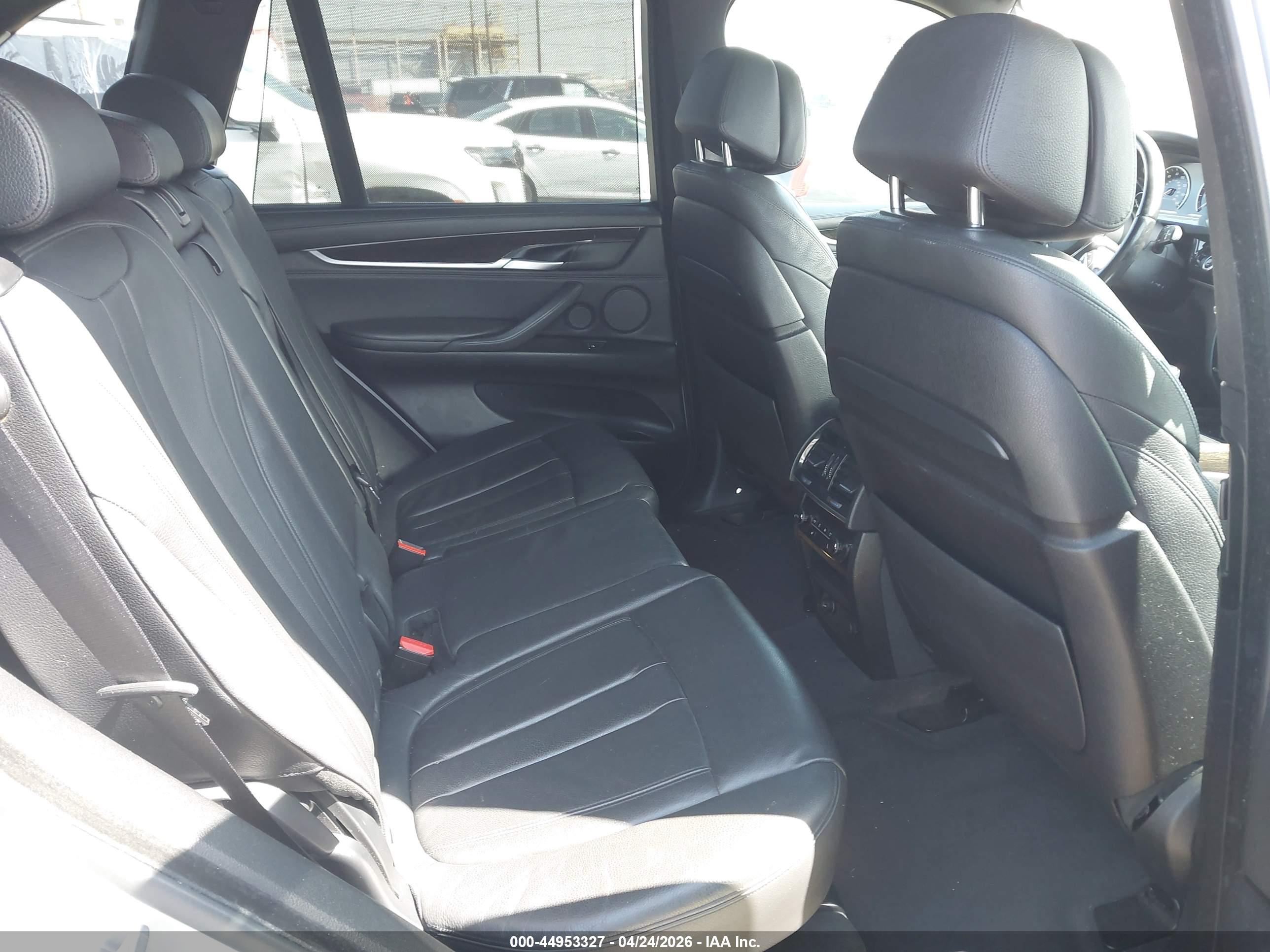 BMW X5 image 8