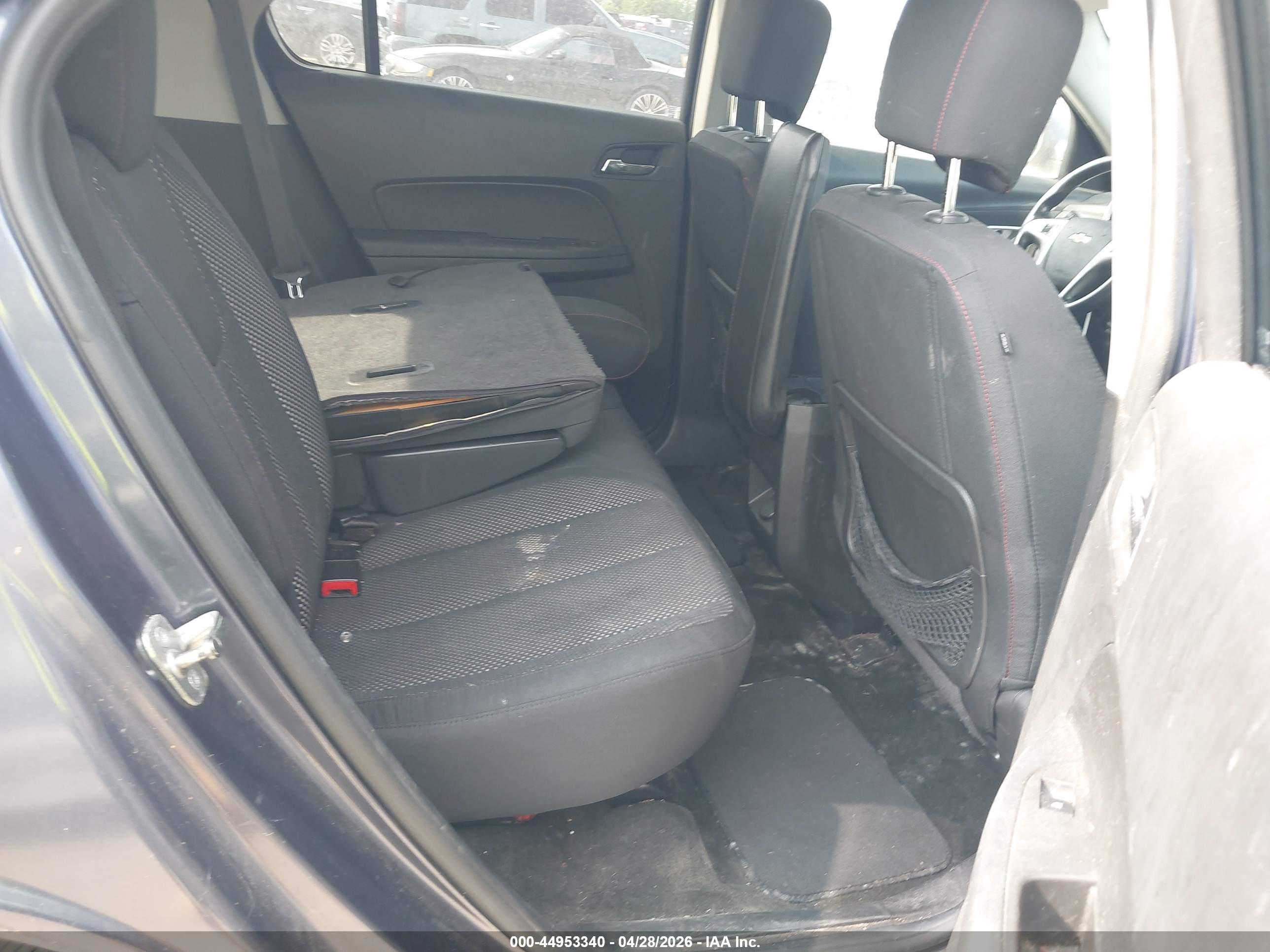 CHEVROLET EQUINOX image 8